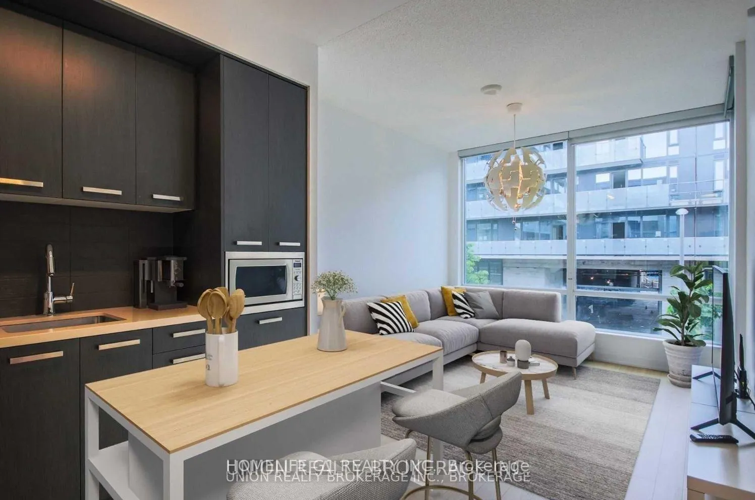 Photo 4 of Unit N413, 455 Front Street E, Toronto, Waterfront Communities — HOMEH