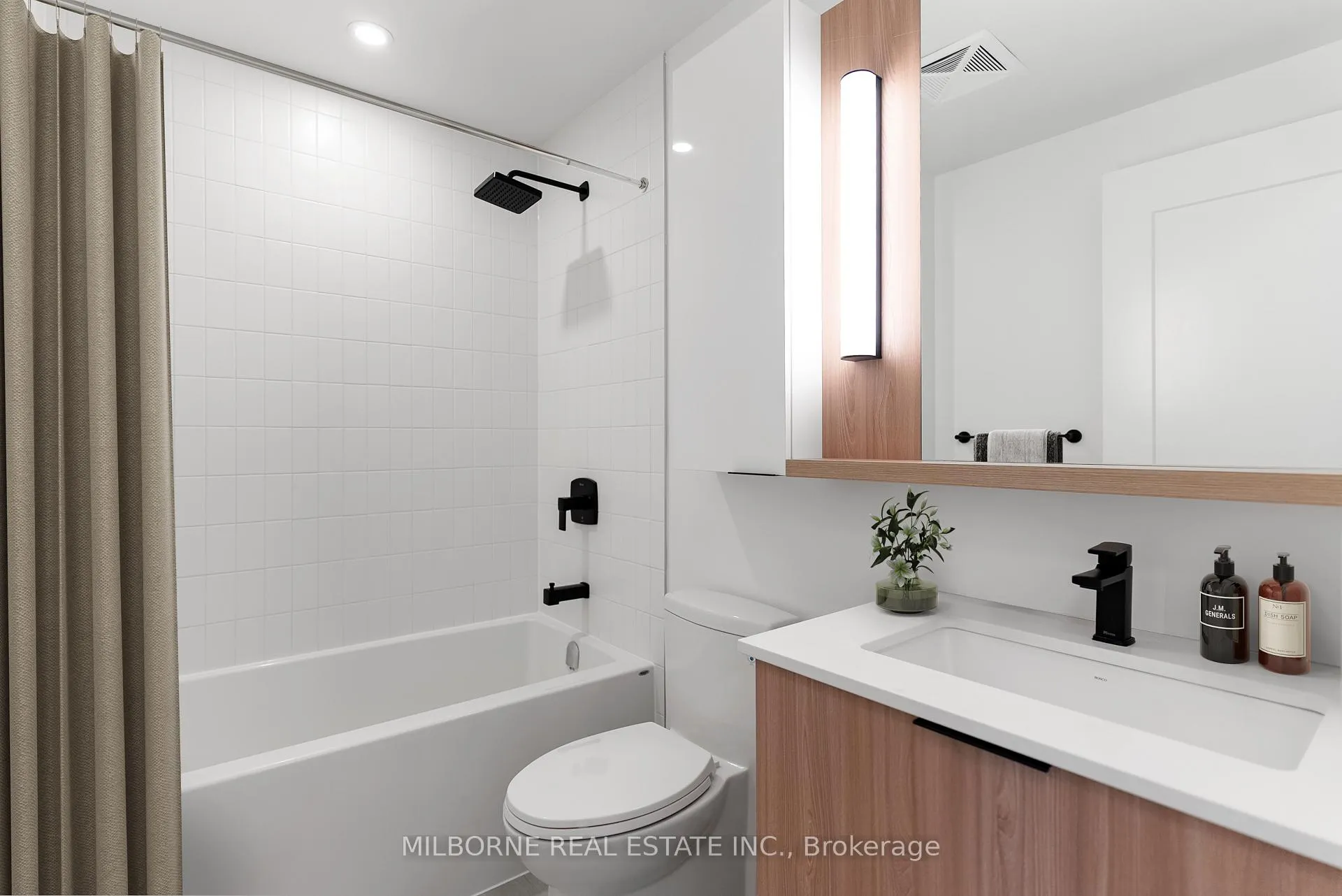Photo 6 of Unit 510, 5 Defries Street, Toronto, Regent Park — HOMEH