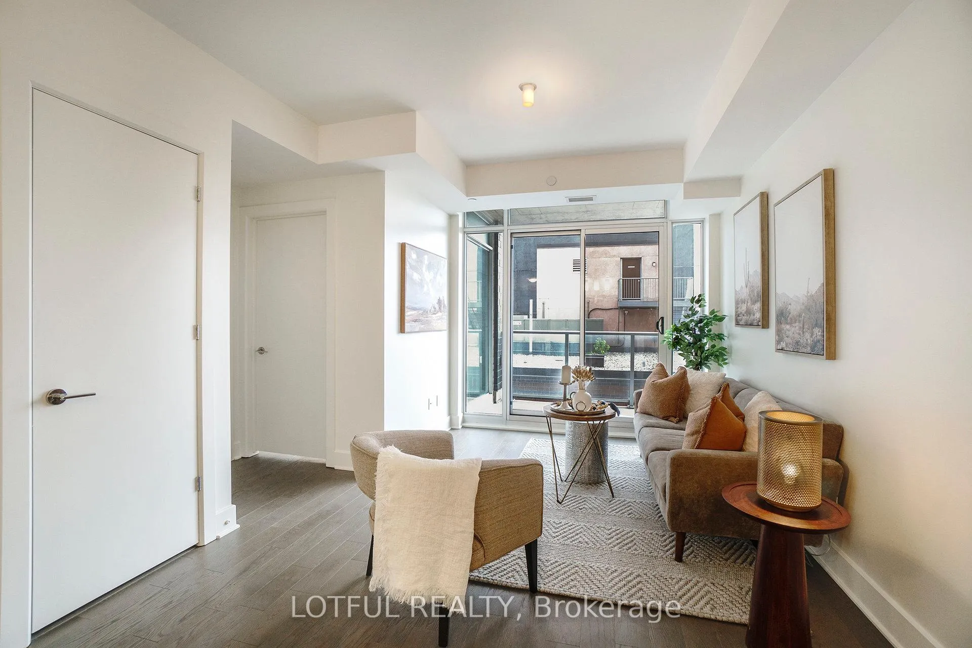 Photo 4 of Unit 1206, 255 Bay Street, Ottawa, Ottawa Centre — HOMEH
