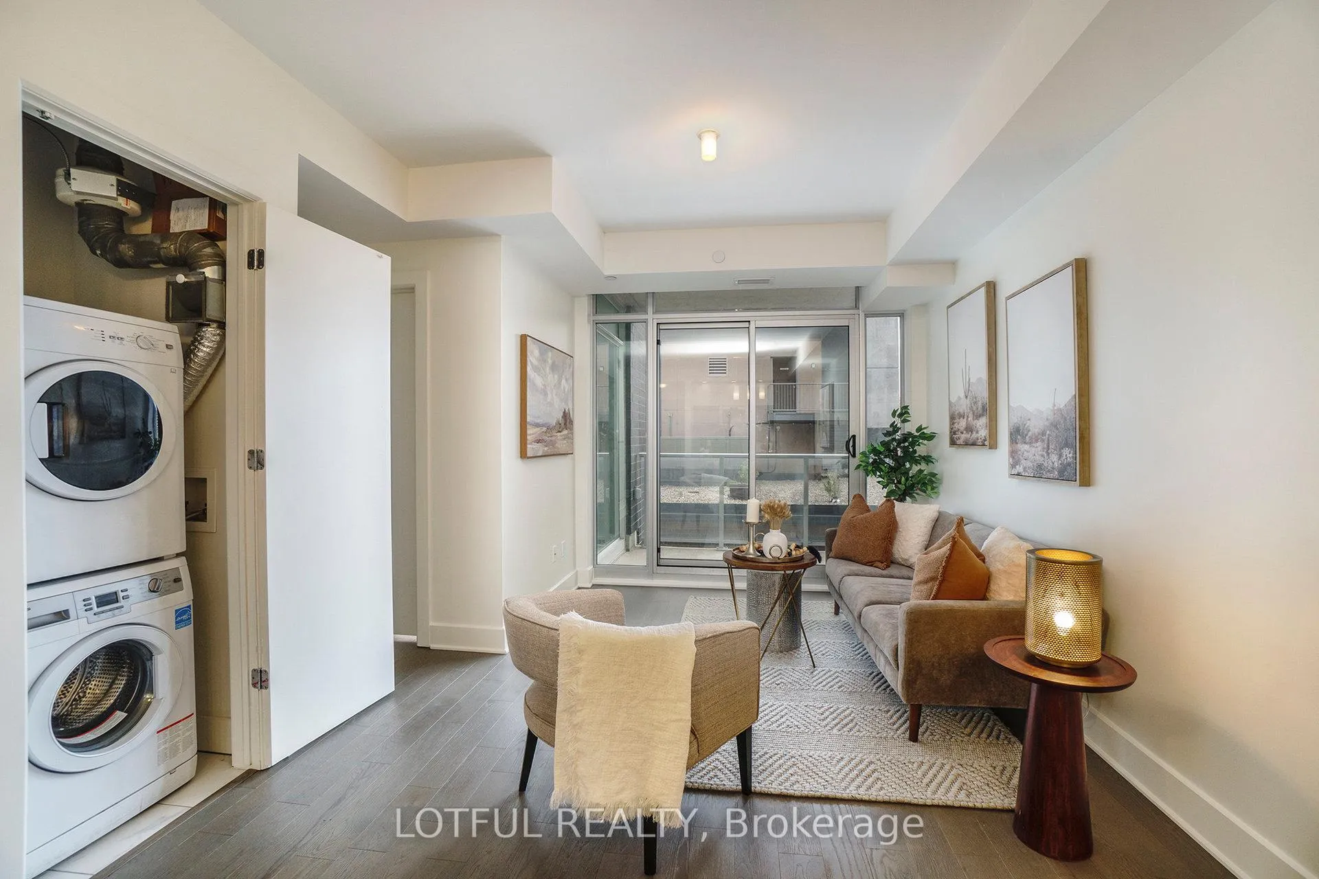 Photo 5 of Unit 1206, 255 Bay Street, Ottawa, Ottawa Centre — HOMEH
