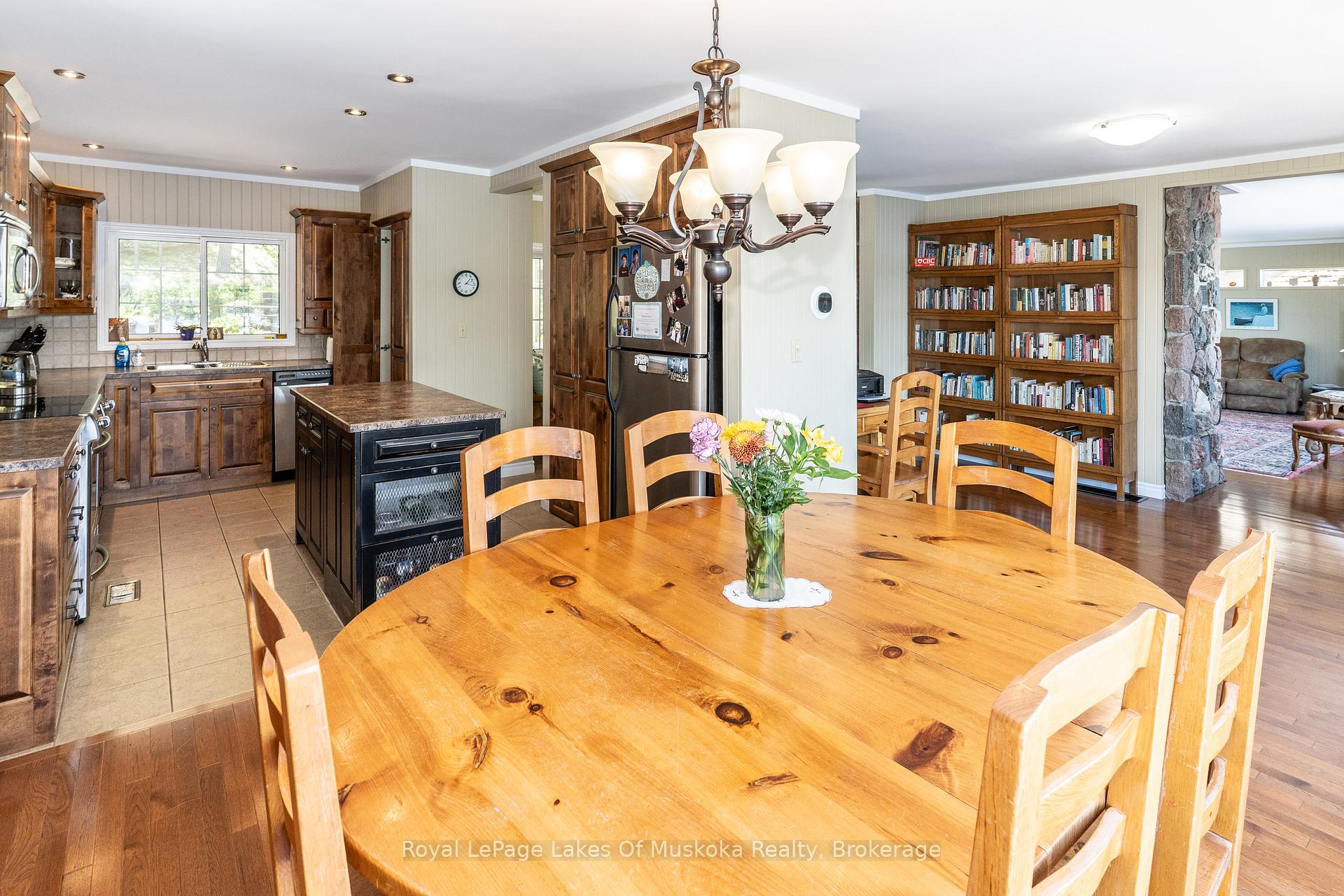 Photo 14 of 4-1010 Pinedale Road, Gravenhurst, Muskoka (S) — HOMEH