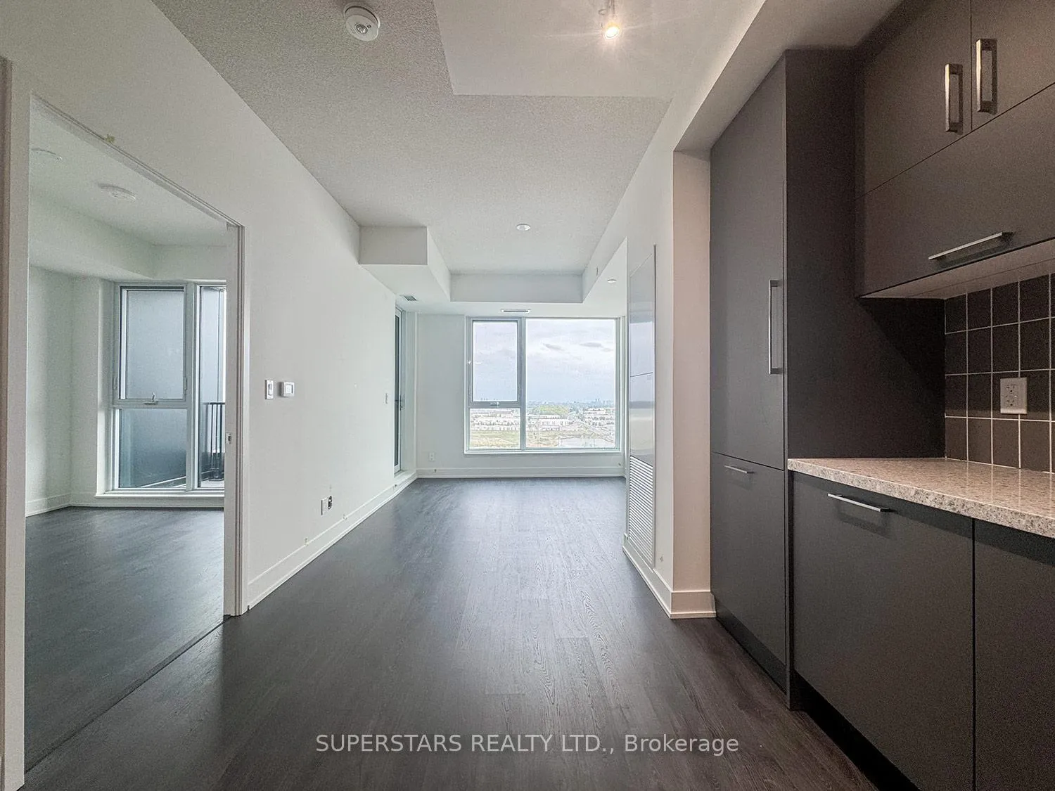 Photo 3 of Unit 2208, 38 Andre de Grasse Street, Markham, Unionville — HOMEH