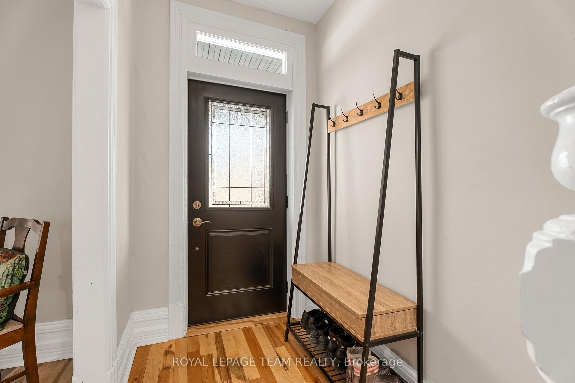 Photo 4 of 32 Adelaide Street, Ottawa, Glebe — HOMEH