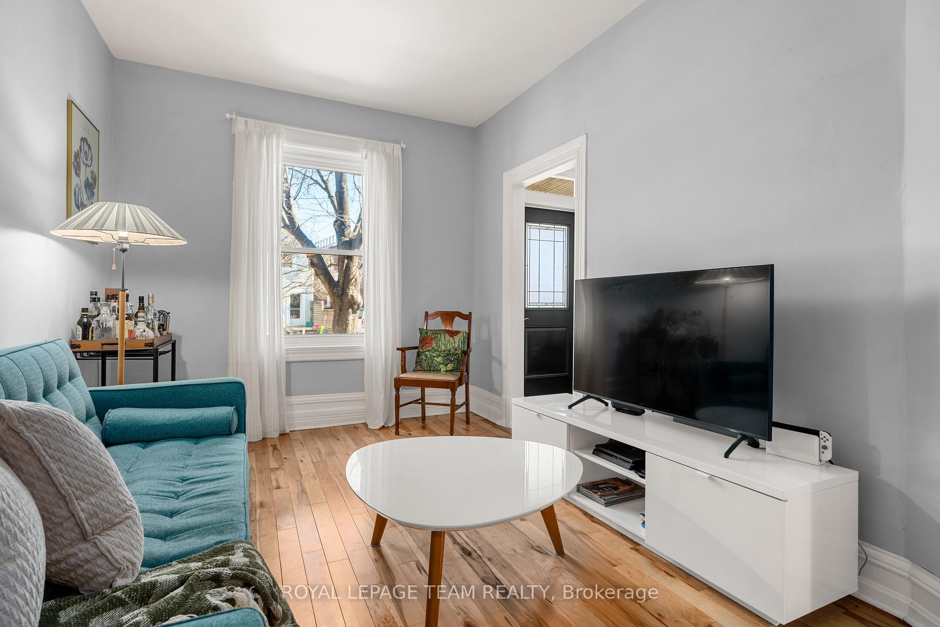 Photo 7 of 32 Adelaide Street, Ottawa, Glebe — HOMEH