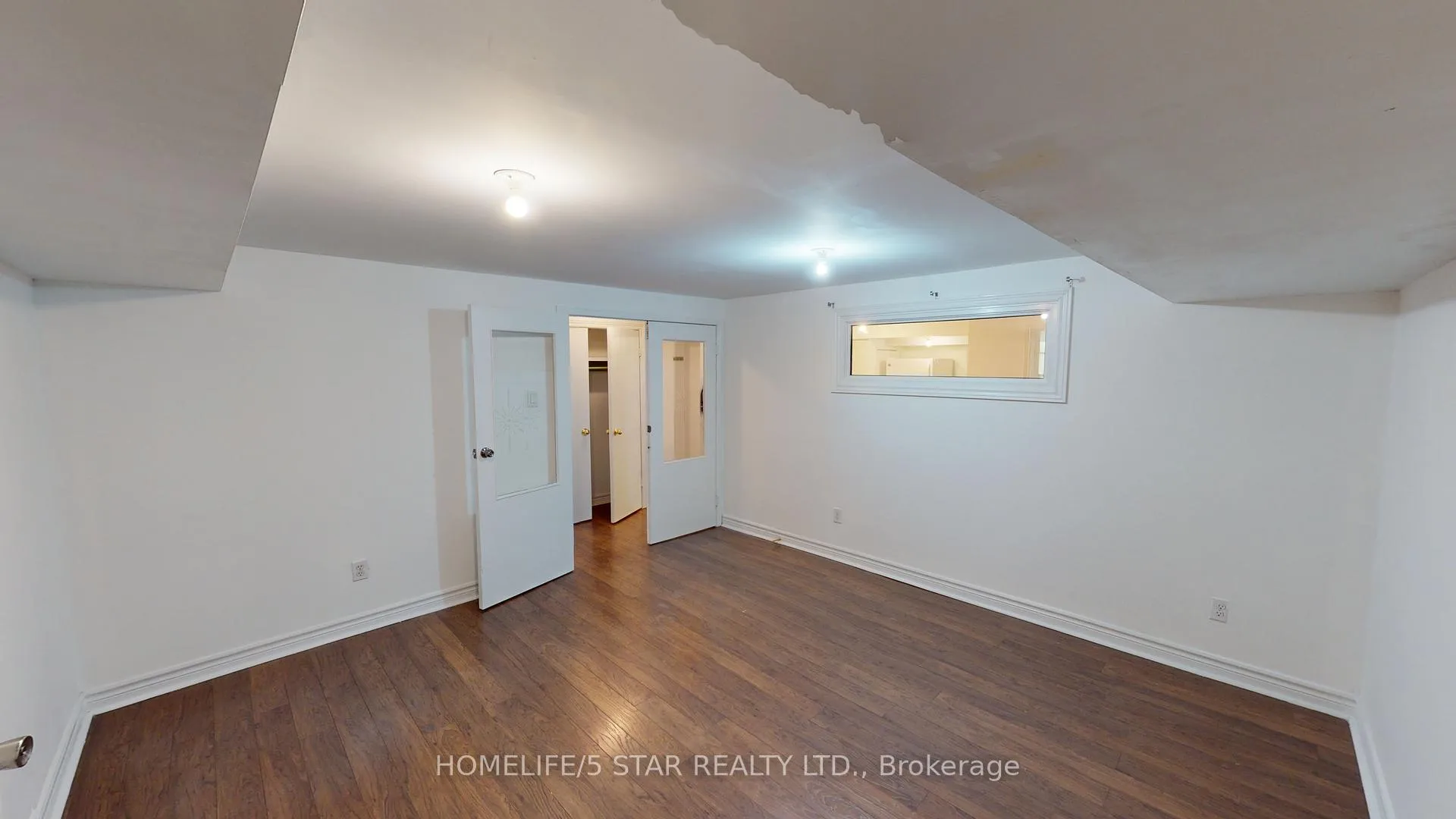 Photo 5 of Unit Bsmt Apt, 109 Knox Avenue, Toronto, Greenwood-Coxwell — HOMEH