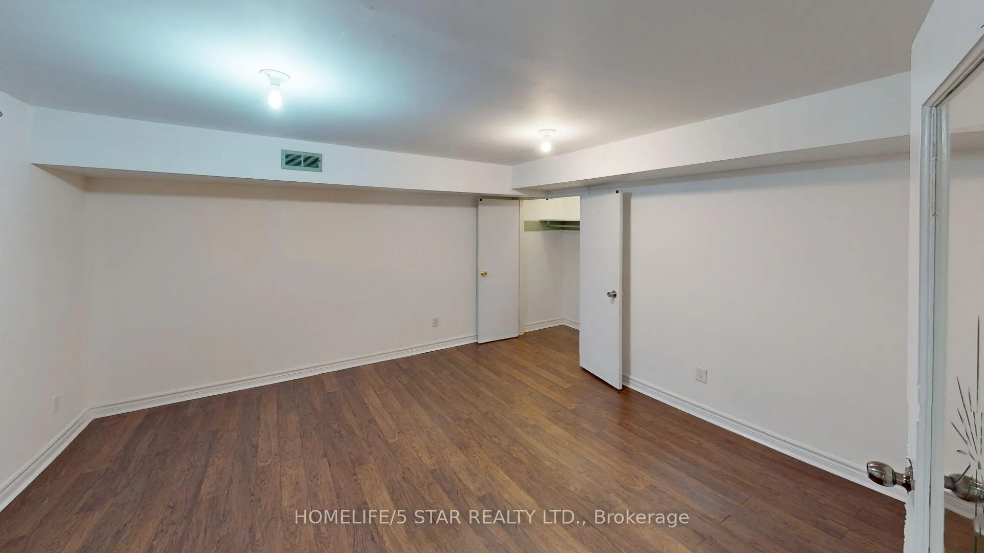 Photo 6 of Unit Bsmt Apt, 109 Knox Avenue, Toronto, Greenwood-Coxwell — HOMEH