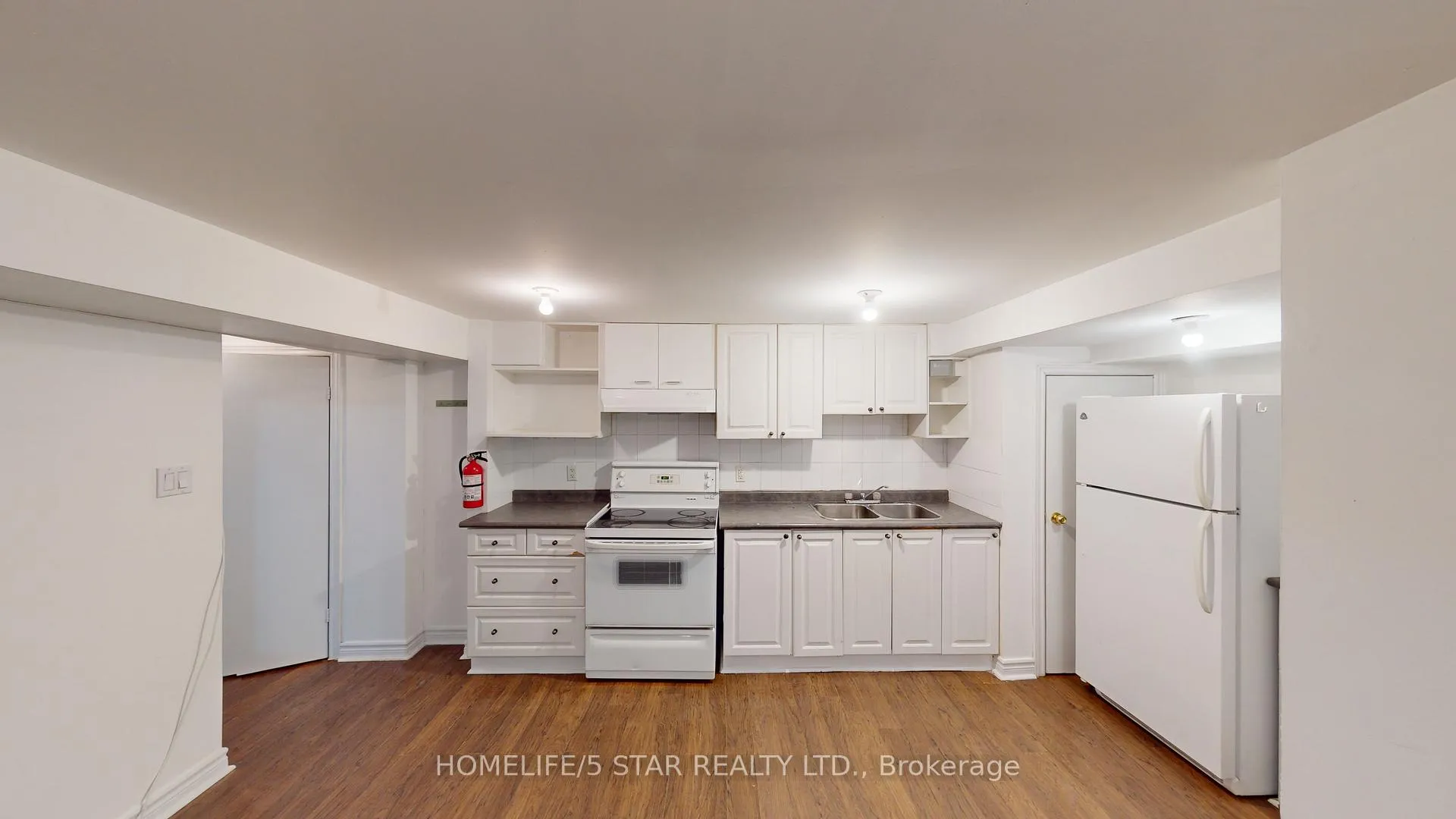 Photo 10 of Unit Bsmt Apt, 109 Knox Avenue, Toronto, Greenwood-Coxwell — HOMEH