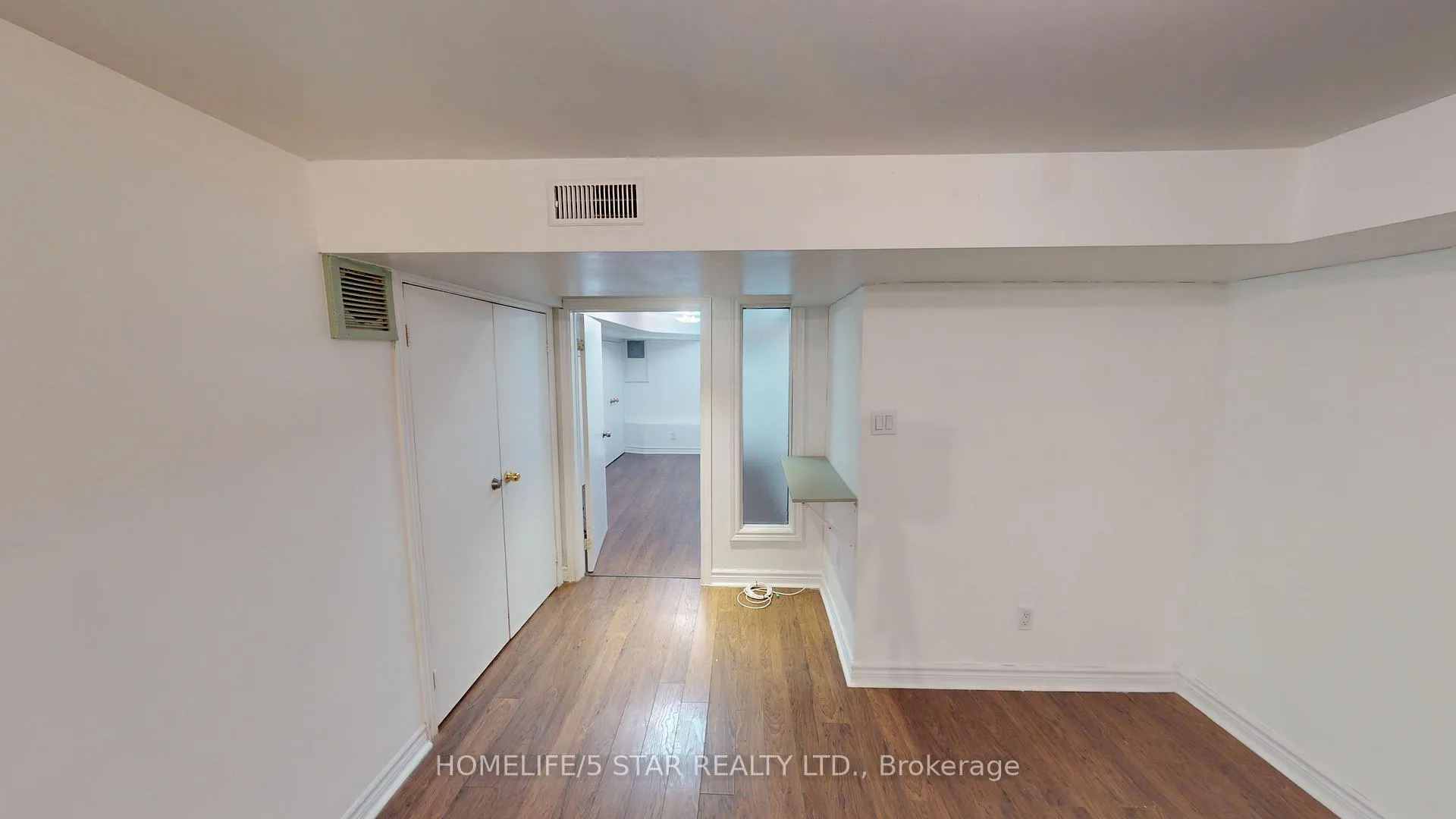 Photo 14 of Unit Bsmt Apt, 109 Knox Avenue, Toronto, Greenwood-Coxwell — HOMEH