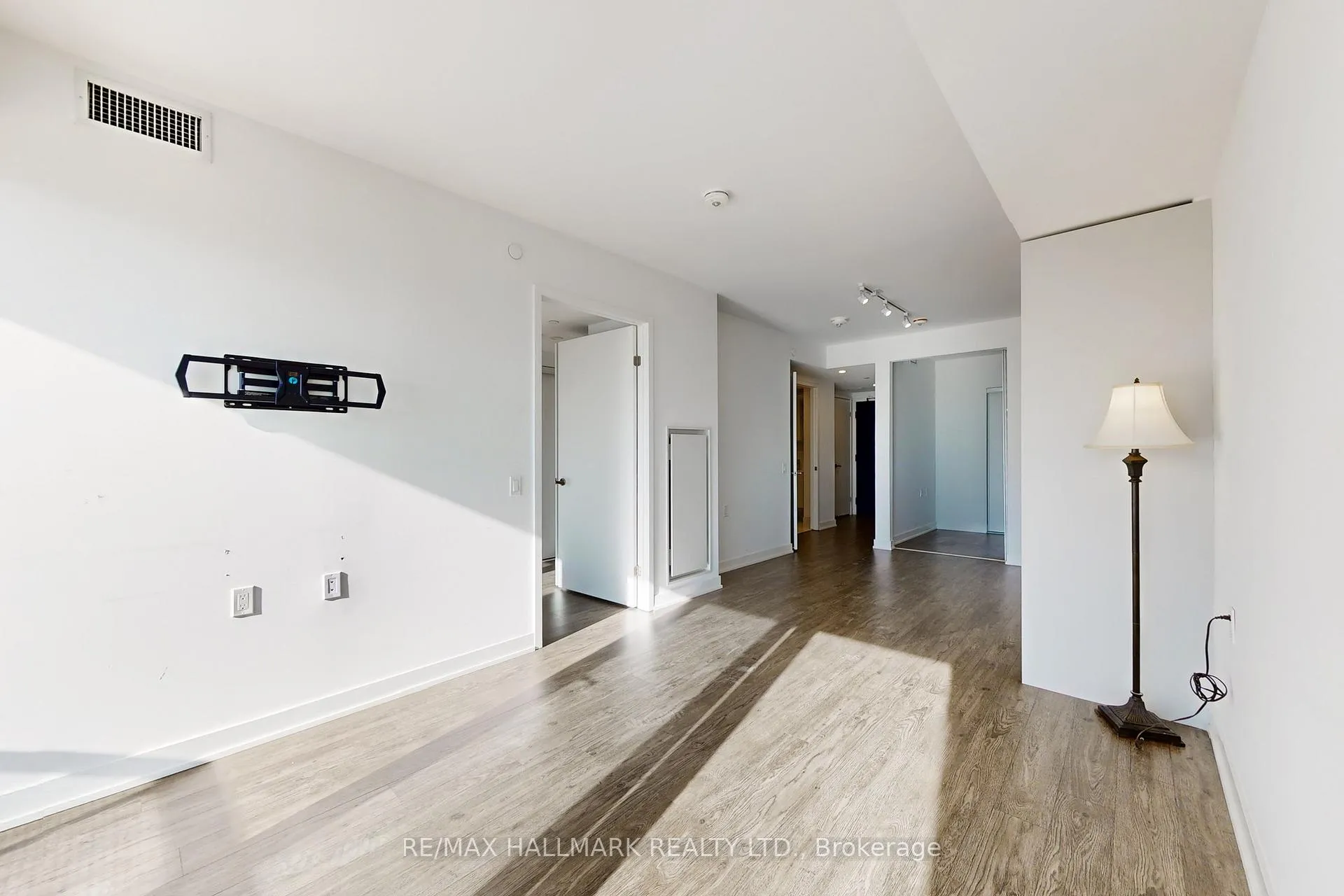 Photo 19 of Unit 1207, 88 Queen Street E, Toronto, Church-Yonge Corridor — HOMEH