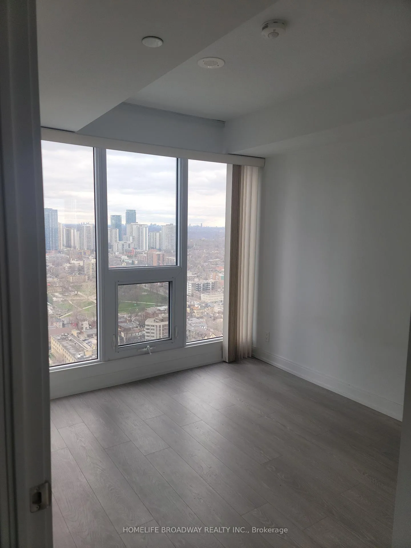 Photo 6 of Unit 3901, 181 Dundas Street E, Toronto, Moss Park — HOMEH