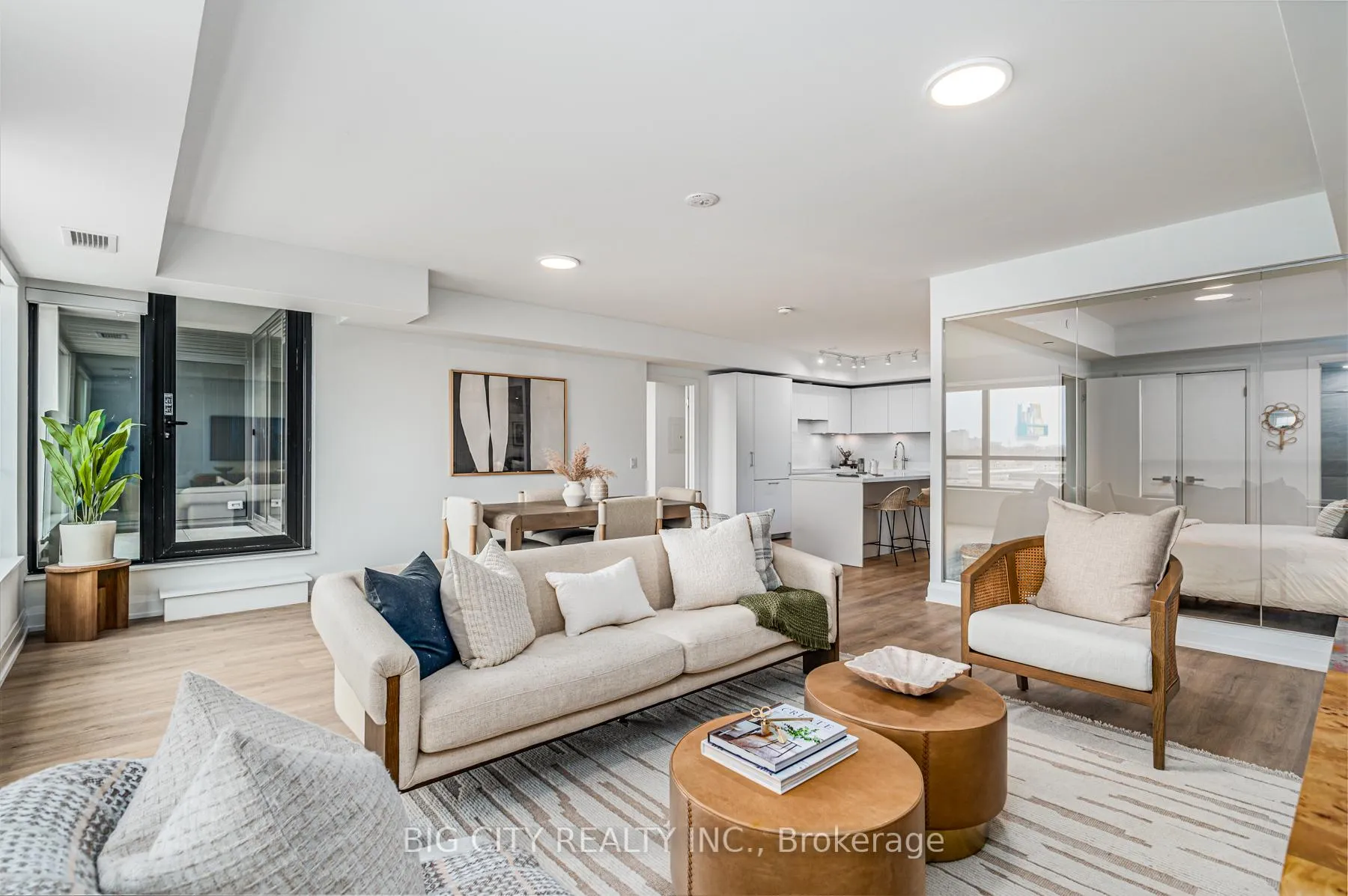 Photo 1 of Unit 314, 36 Brentcliffe Road, Toronto, Thorncliffe Park — HOMEH