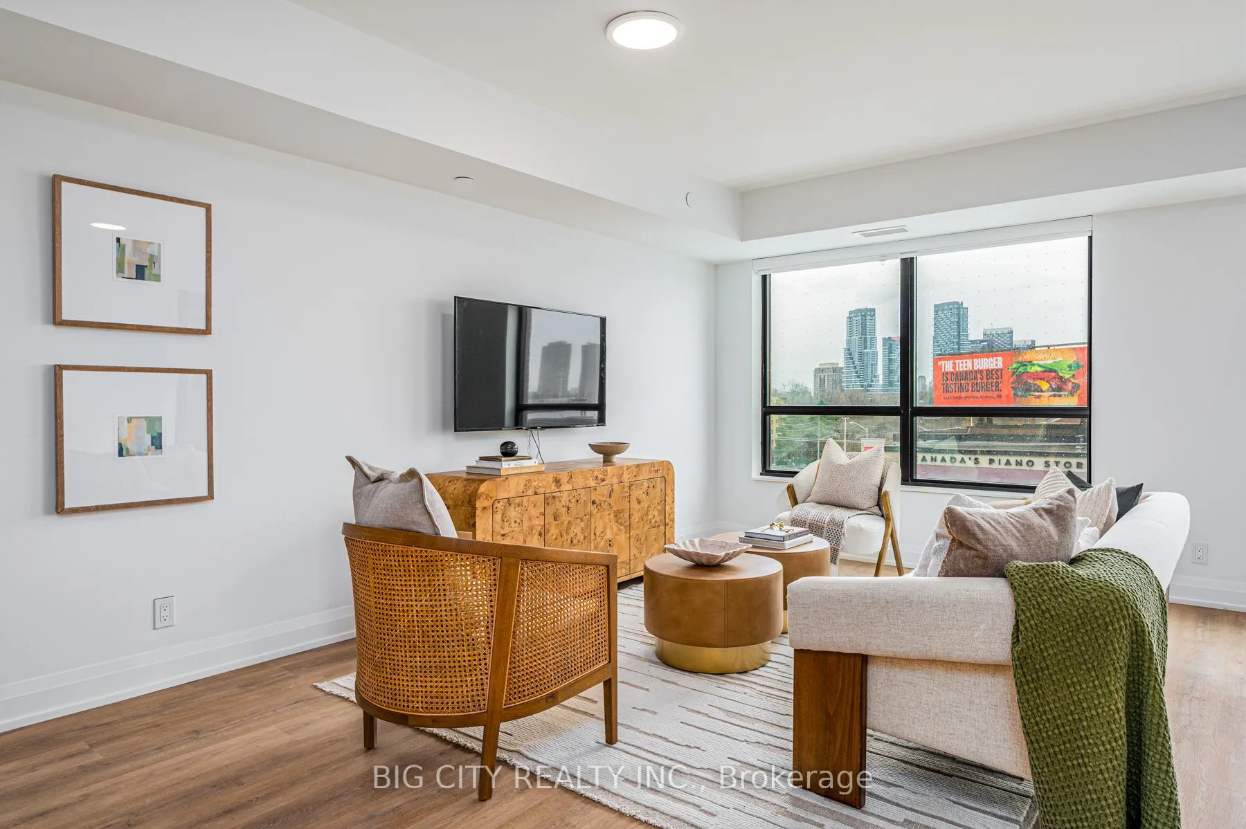 Photo 7 of Unit 314, 36 Brentcliffe Road, Toronto, Thorncliffe Park — HOMEH