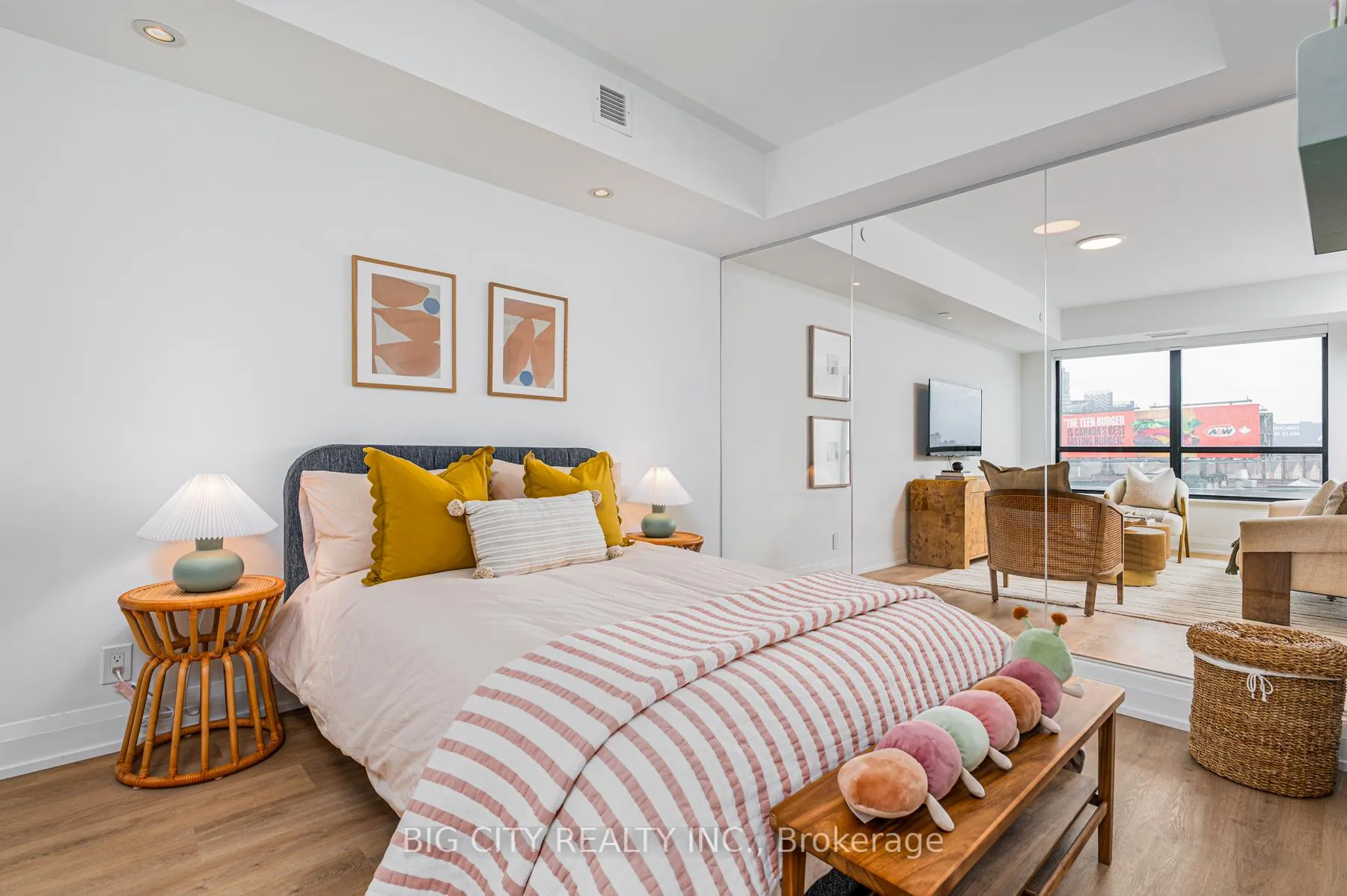 Photo 14 of Unit 314, 36 Brentcliffe Road, Toronto, Thorncliffe Park — HOMEH