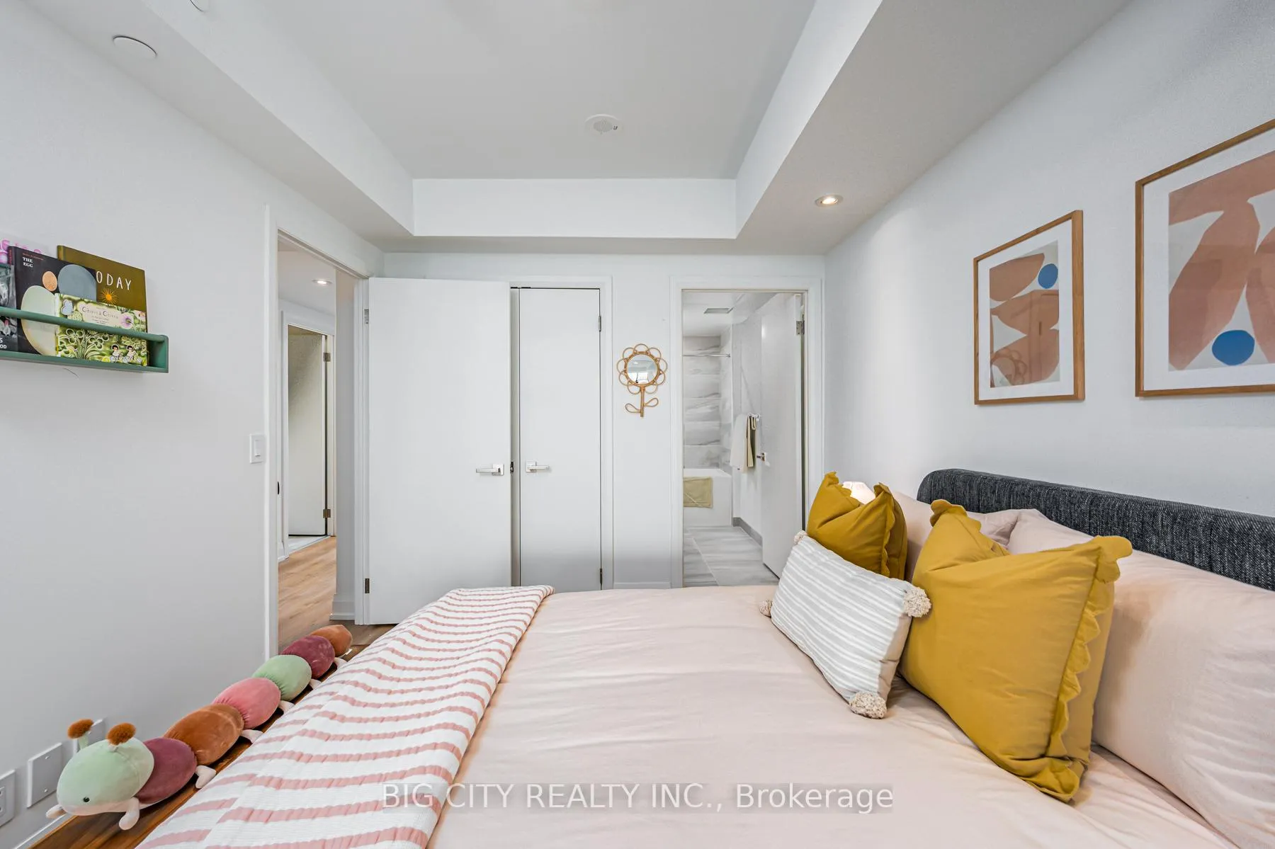 Photo 16 of Unit 314, 36 Brentcliffe Road, Toronto, Thorncliffe Park — HOMEH