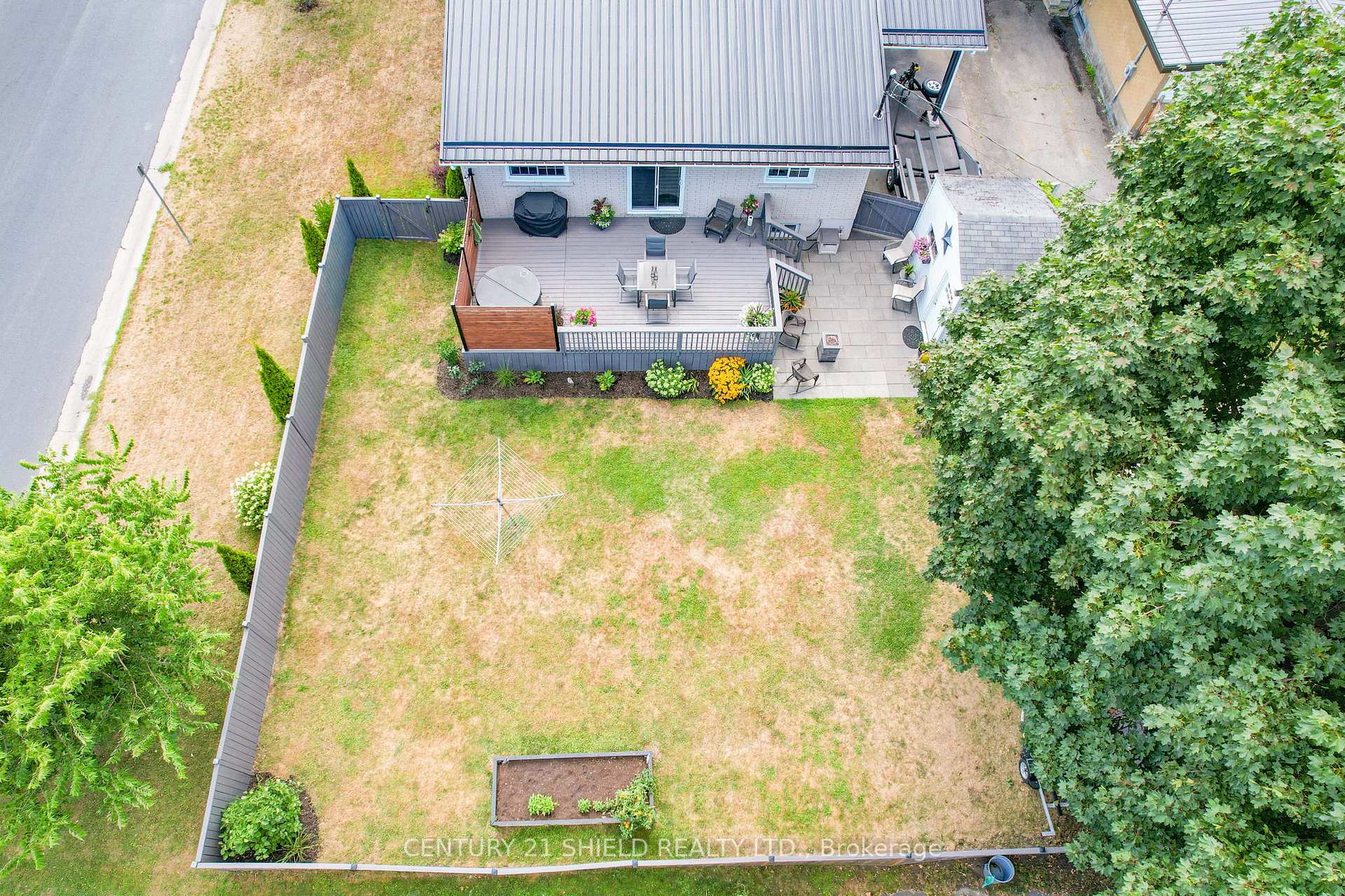 Photo 11 of 408 Anderson Drive, Cornwall — HOMEH