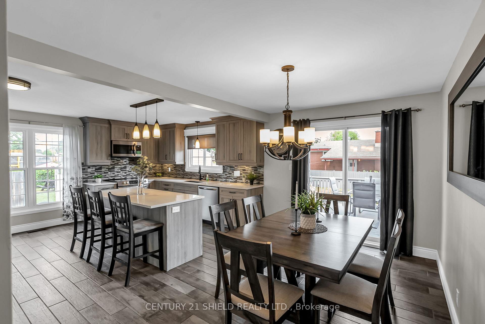 Photo 23 of 408 Anderson Drive, Cornwall — HOMEH