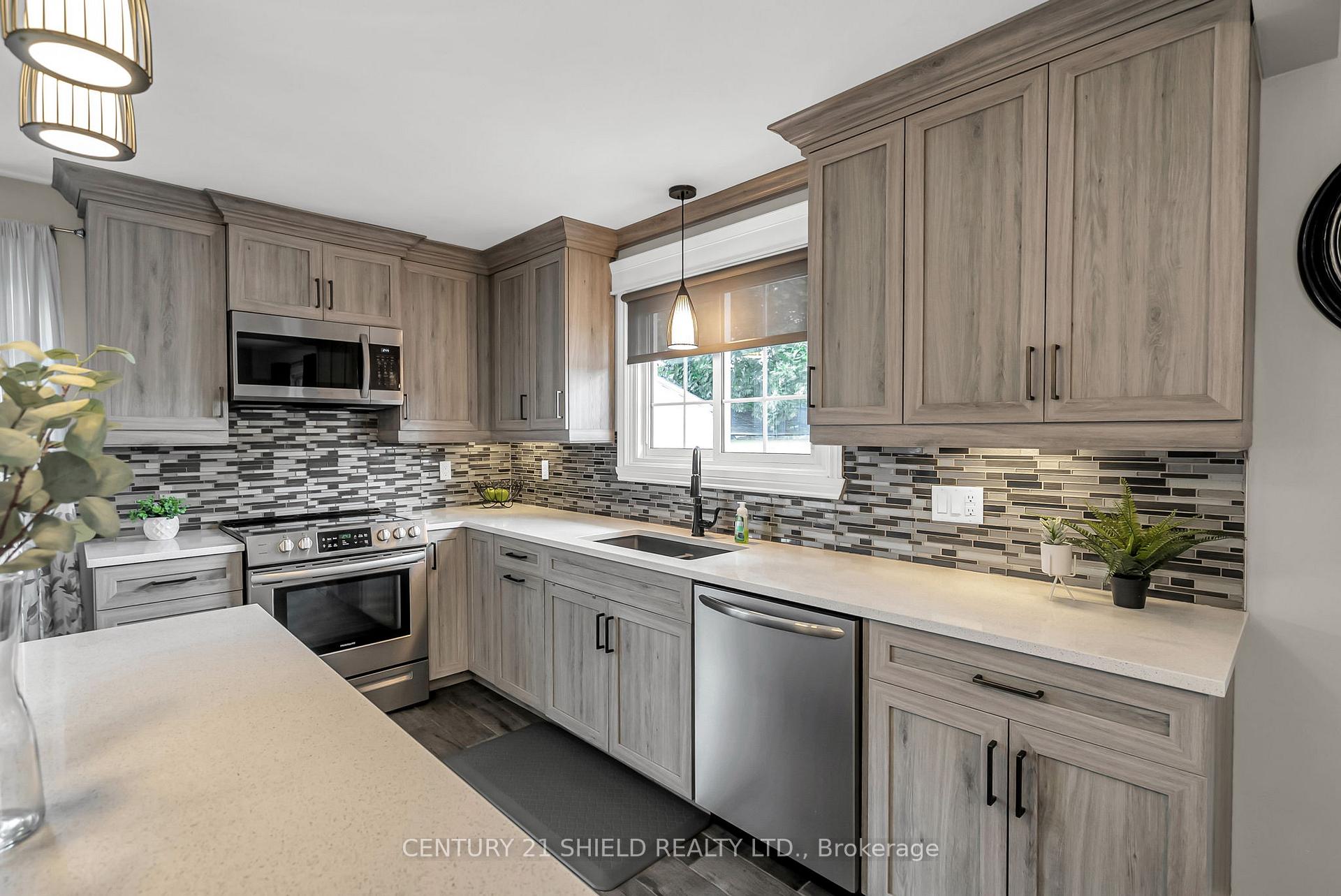 Photo 28 of 408 Anderson Drive, Cornwall — HOMEH