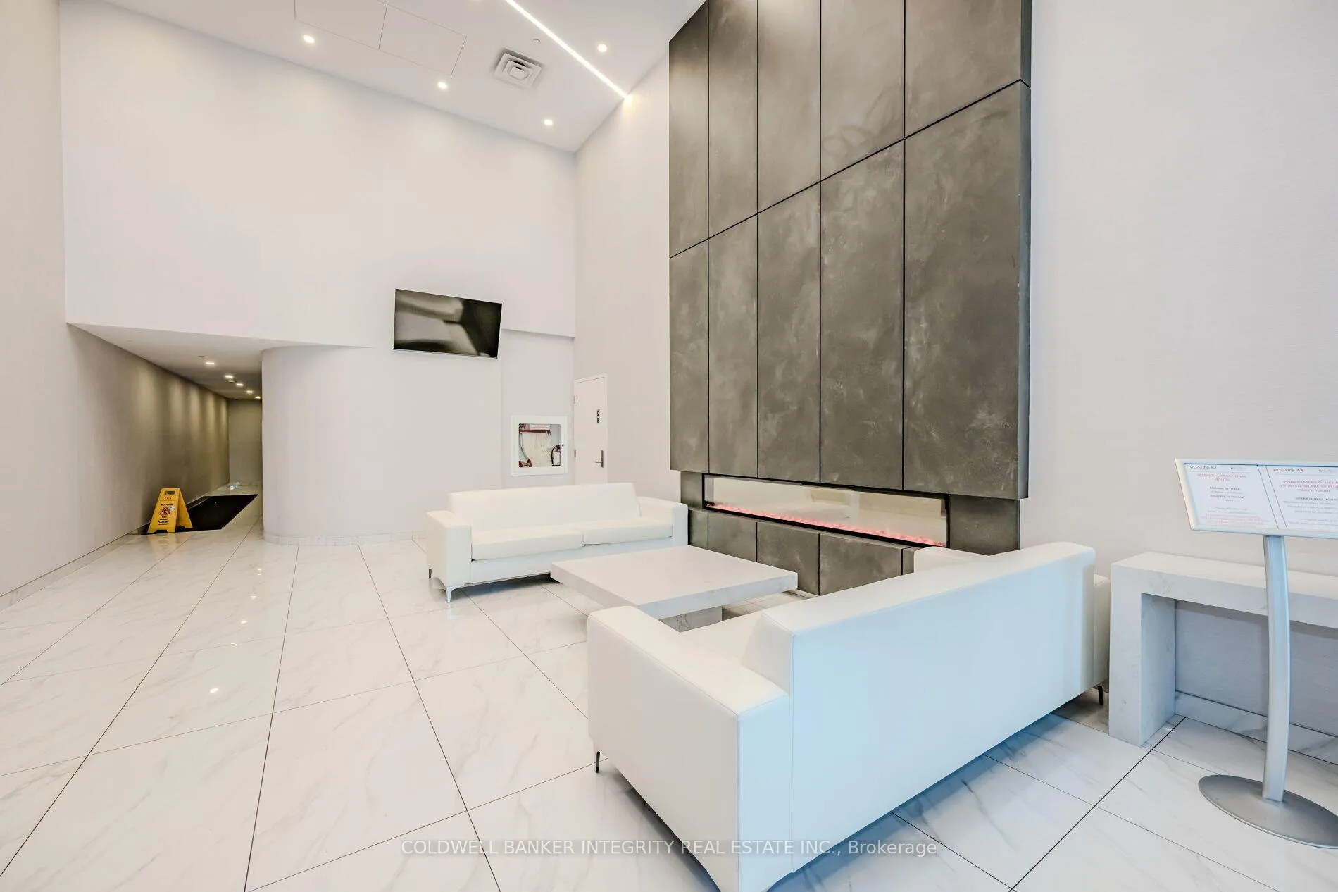 Photo 5 of Unit 1811, 15 Queen Street S, Hamilton, Central — HOMEH