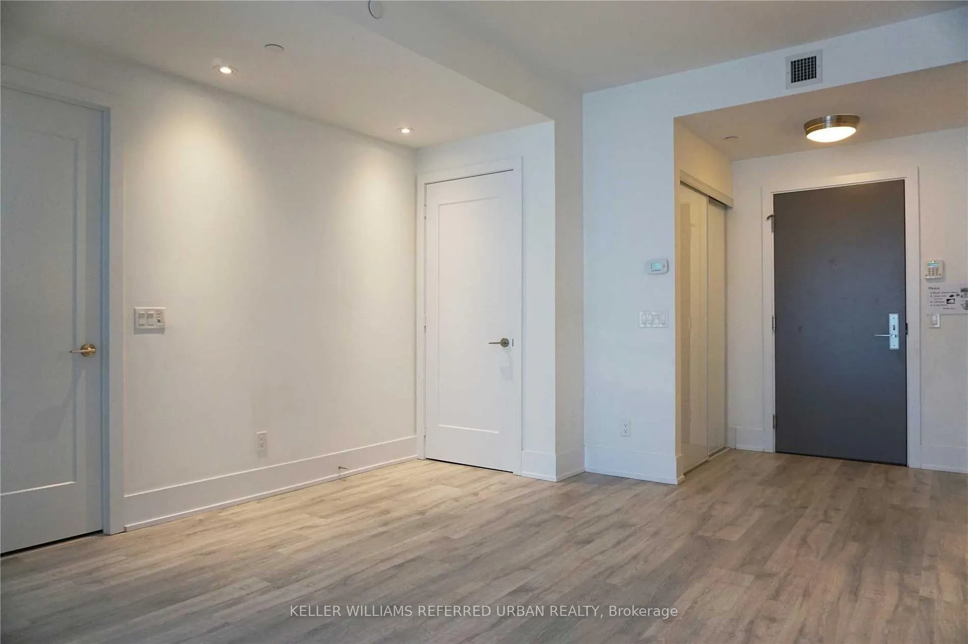 Photo 8 of Unit 610, 15 Merchants' Wharf, Toronto, Waterfront Communities — HOMEH