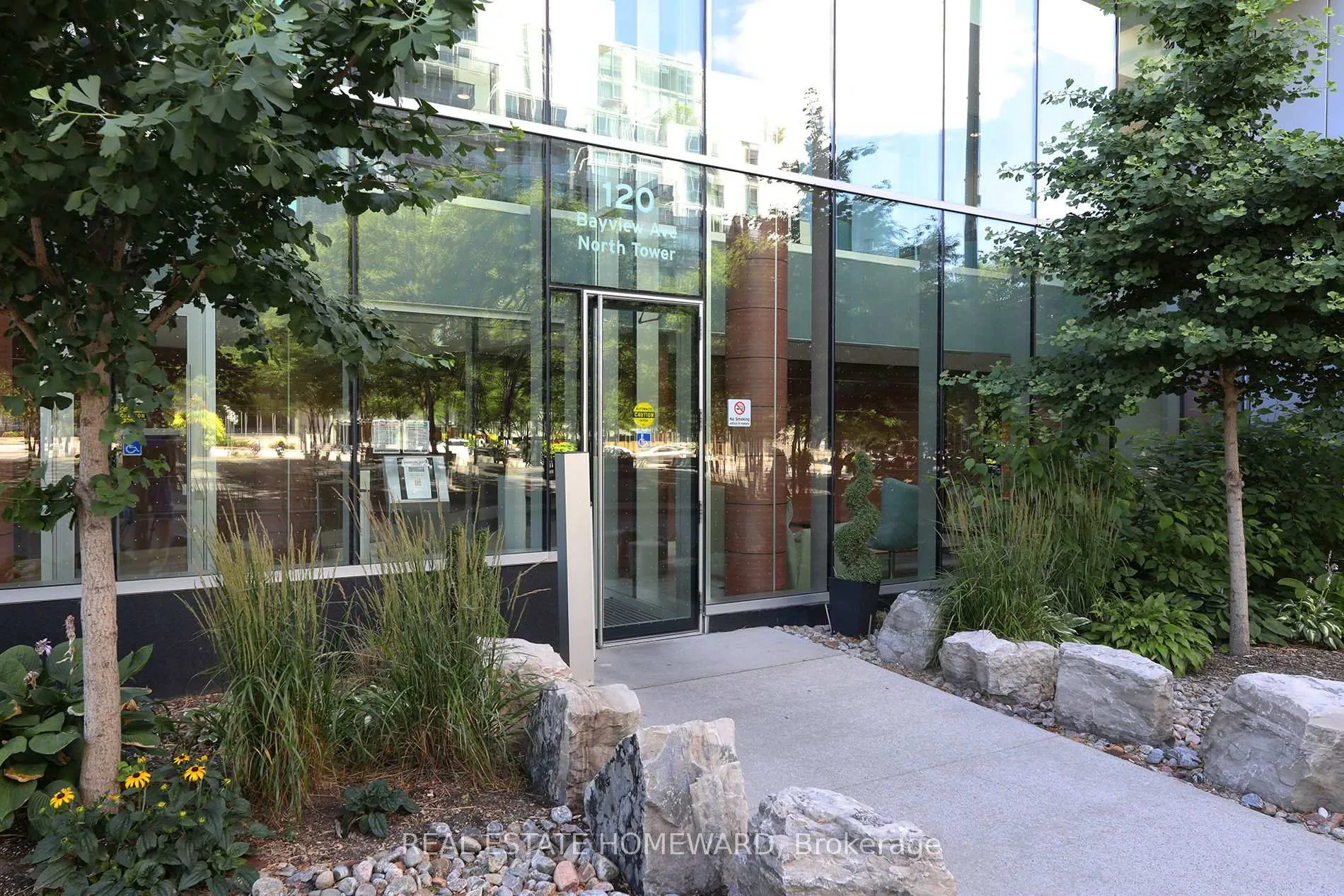 Photo 2 of Unit N707, 120 Bayview Avenue, Toronto, Waterfront Communities — HOMEH