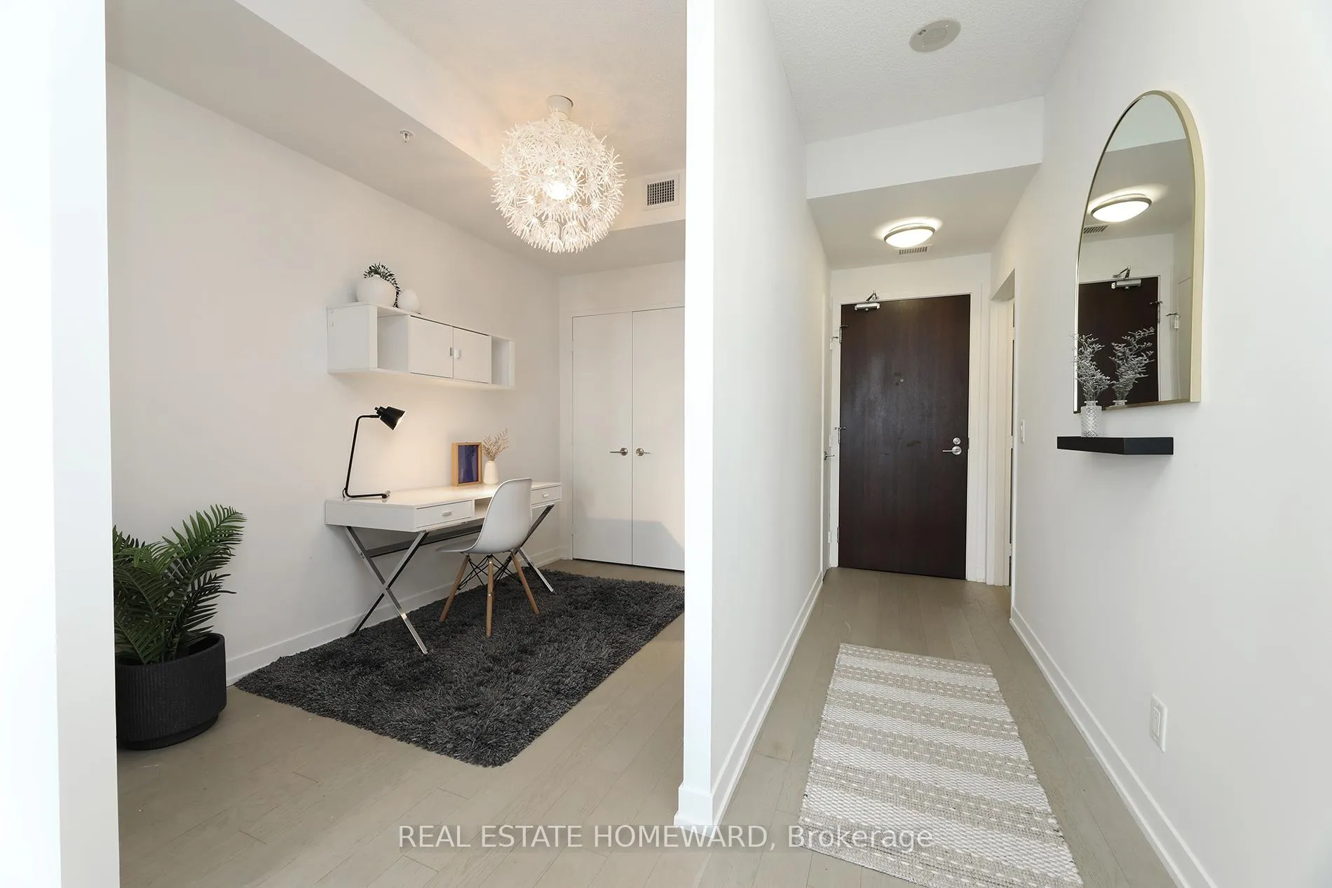 Photo 4 of Unit N707, 120 Bayview Avenue, Toronto, Waterfront Communities — HOMEH