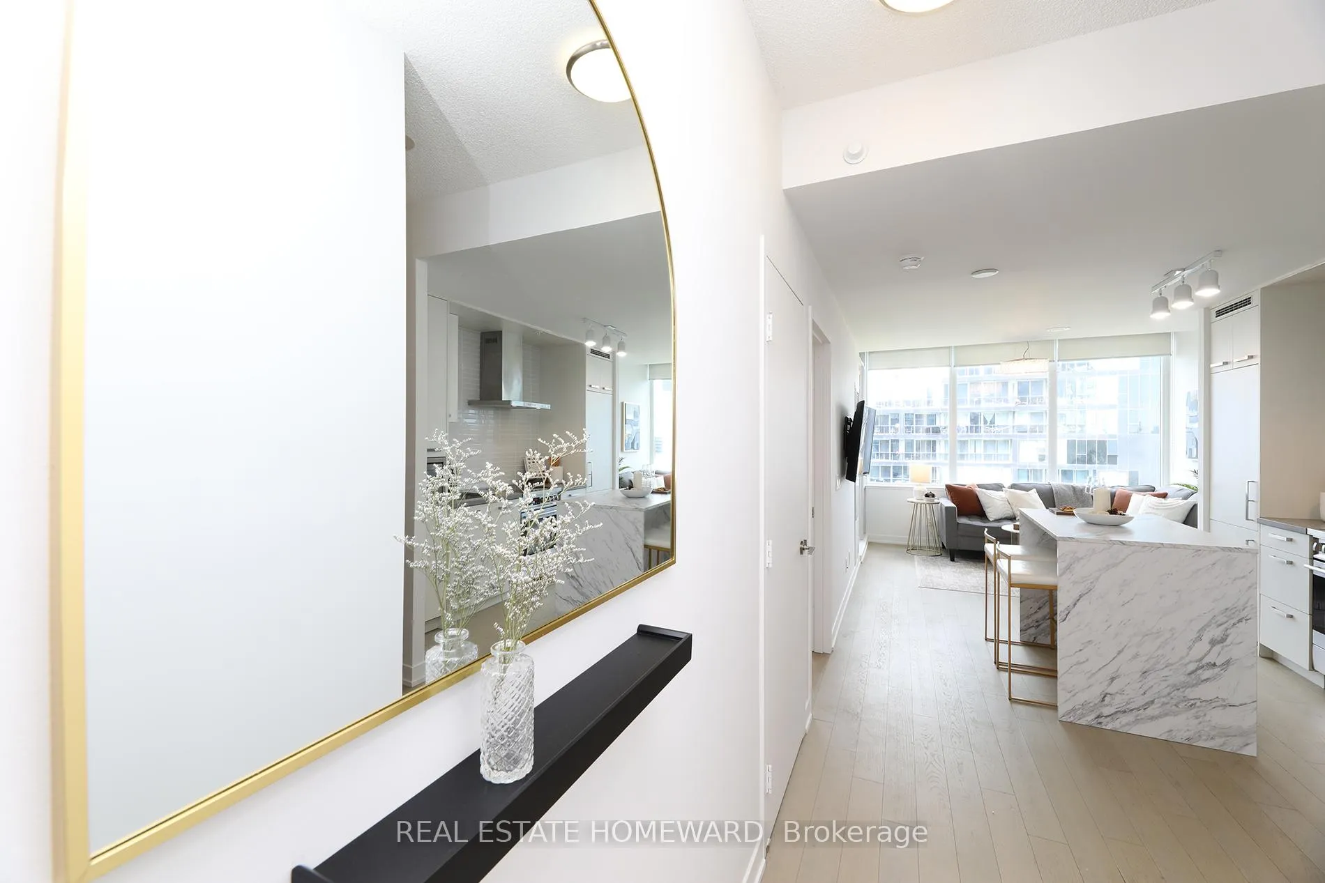 Photo 5 of Unit N707, 120 Bayview Avenue, Toronto, Waterfront Communities — HOMEH