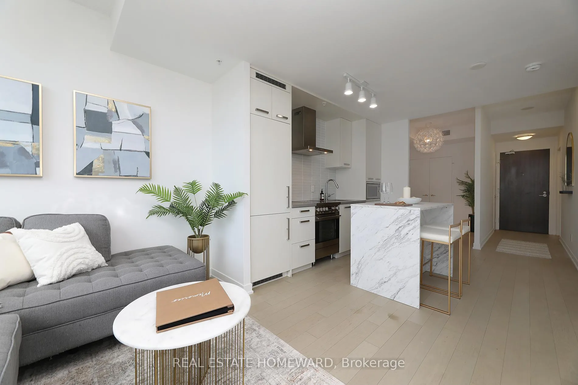 Photo 13 of Unit N707, 120 Bayview Avenue, Toronto, Waterfront Communities — HOMEH