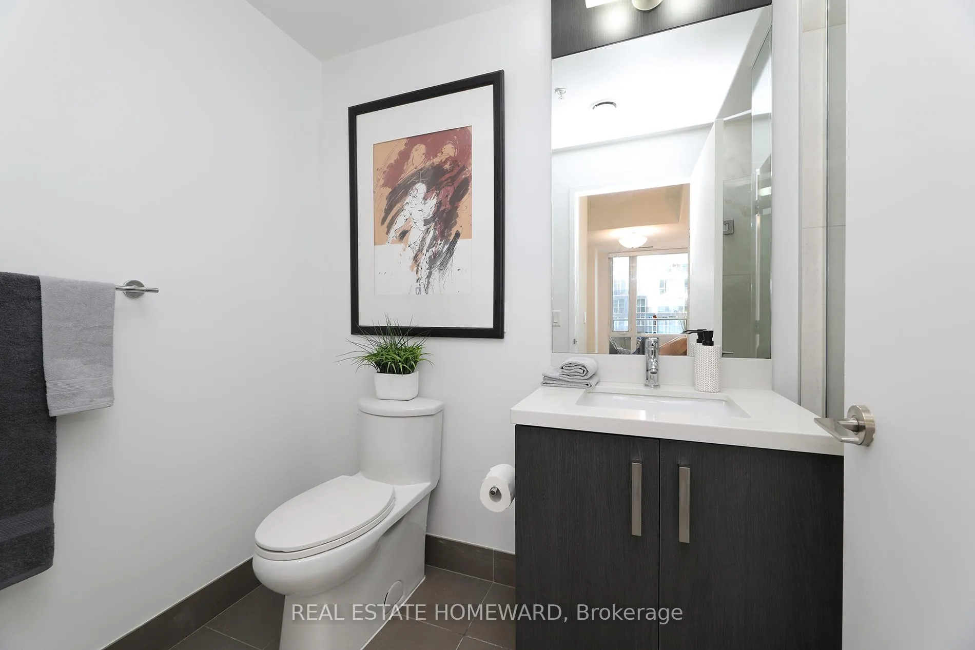 Photo 19 of Unit N707, 120 Bayview Avenue, Toronto, Waterfront Communities — HOMEH