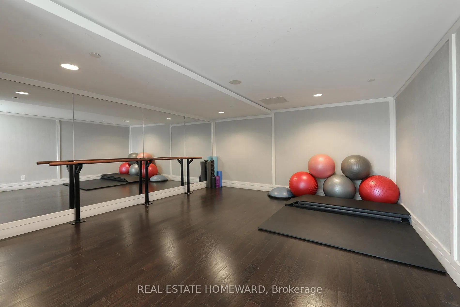 Photo 29 of Unit N707, 120 Bayview Avenue, Toronto, Waterfront Communities — HOMEH