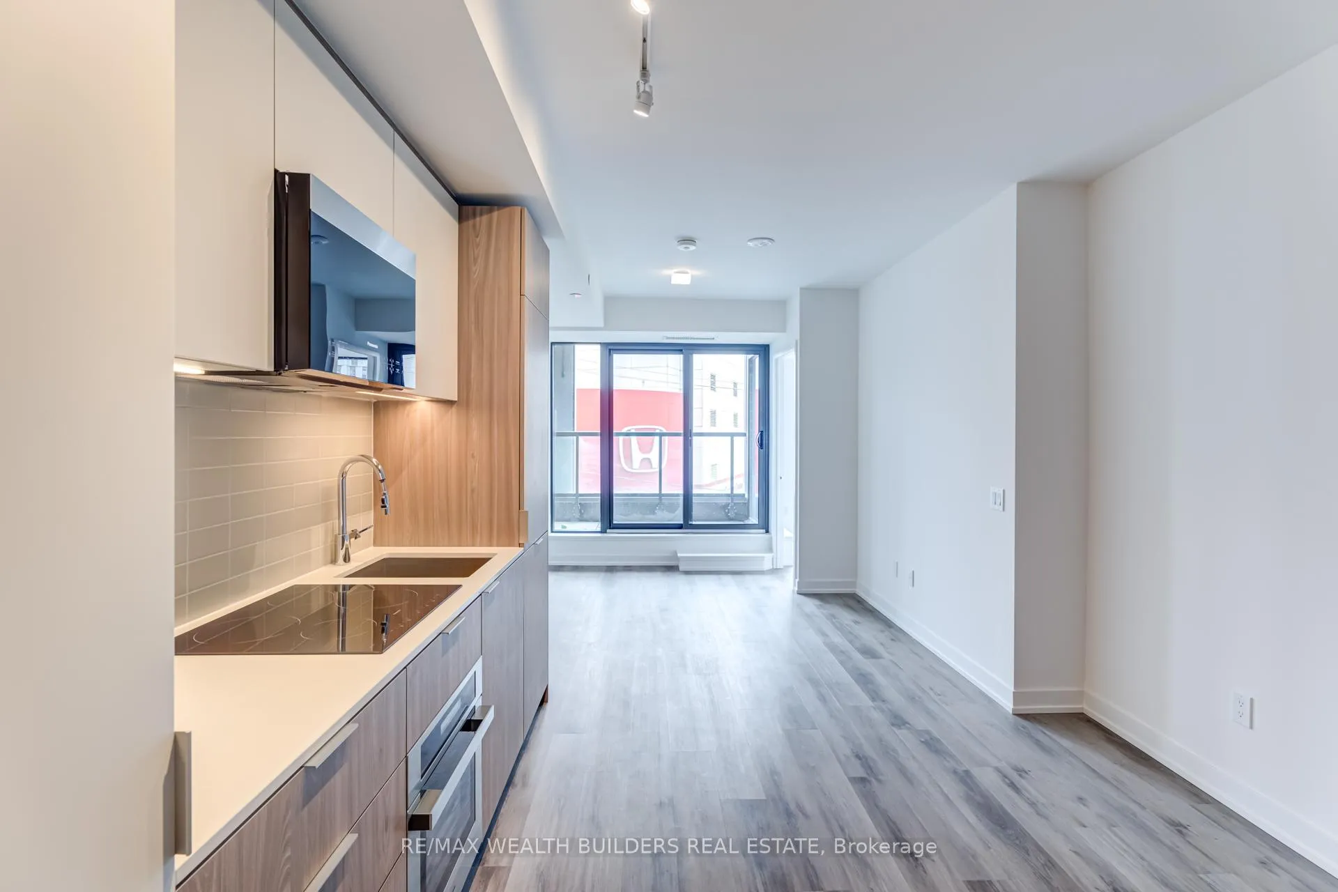 Photo 5 of Unit 421, 28 Eastern Avenue, Toronto, Moss Park — HOMEH
