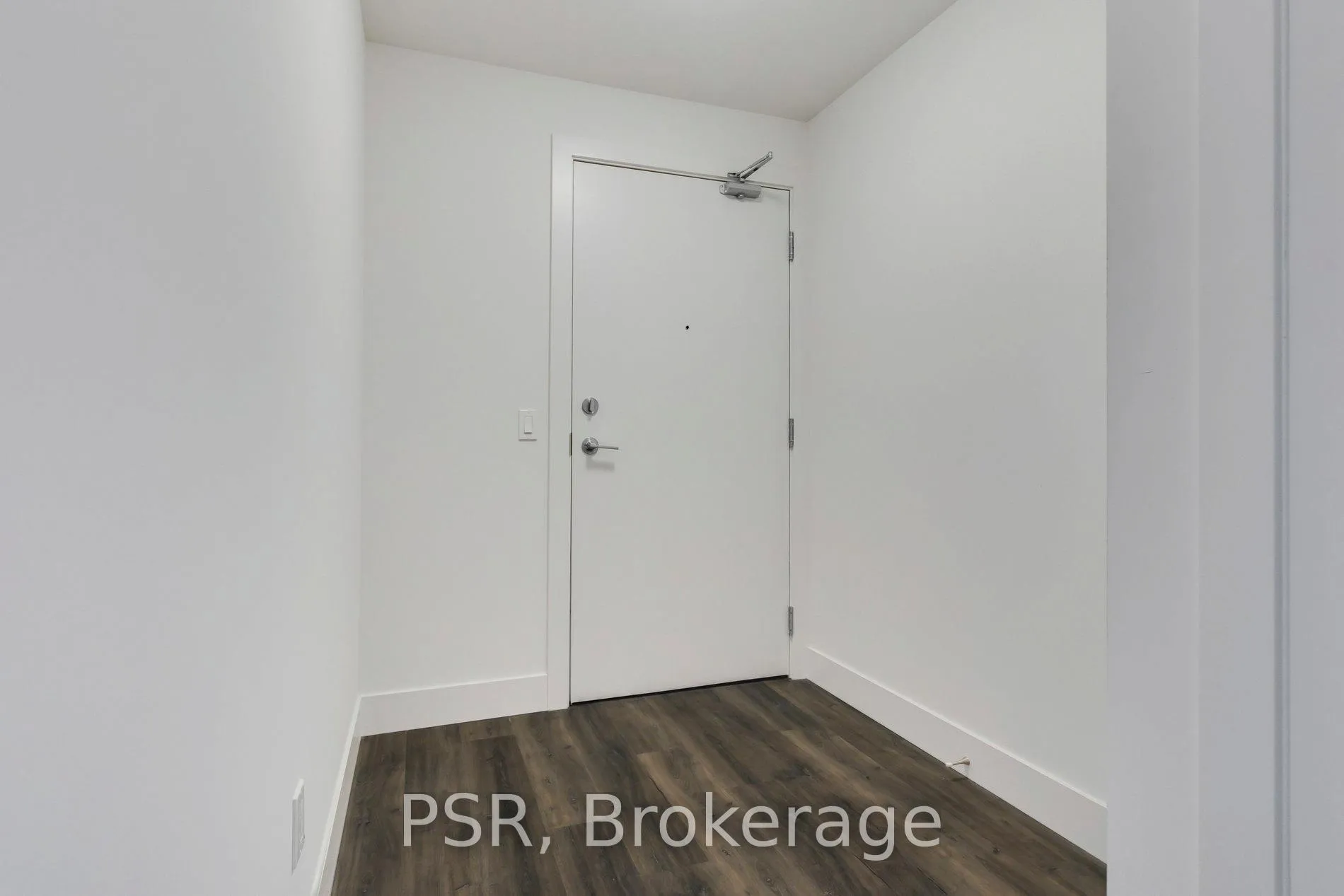 Photo 7 of Unit 502, 103 Roger Street, Waterloo, Uptown Waterloo — HOMEH