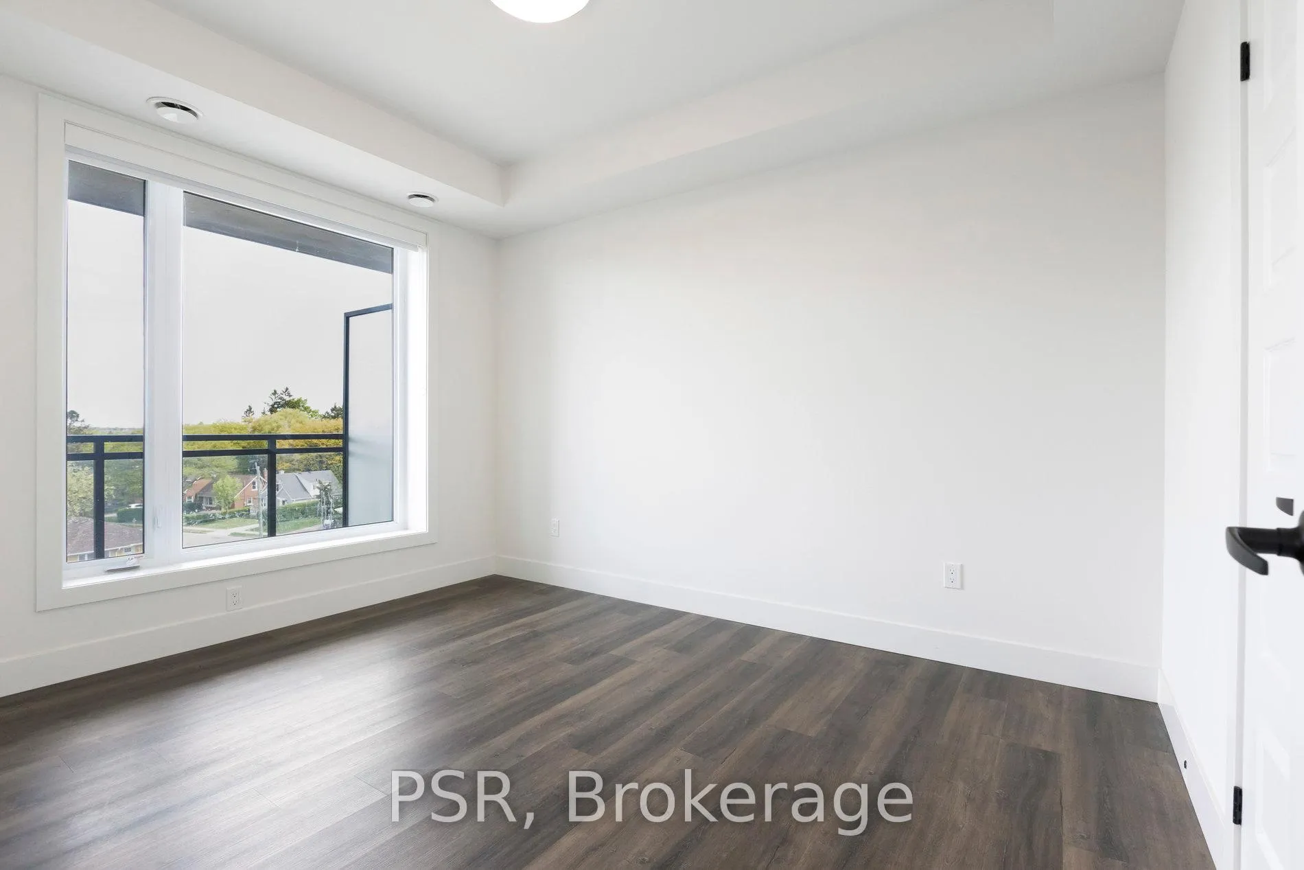 Photo 14 of Unit 502, 103 Roger Street, Waterloo, Uptown Waterloo — HOMEH