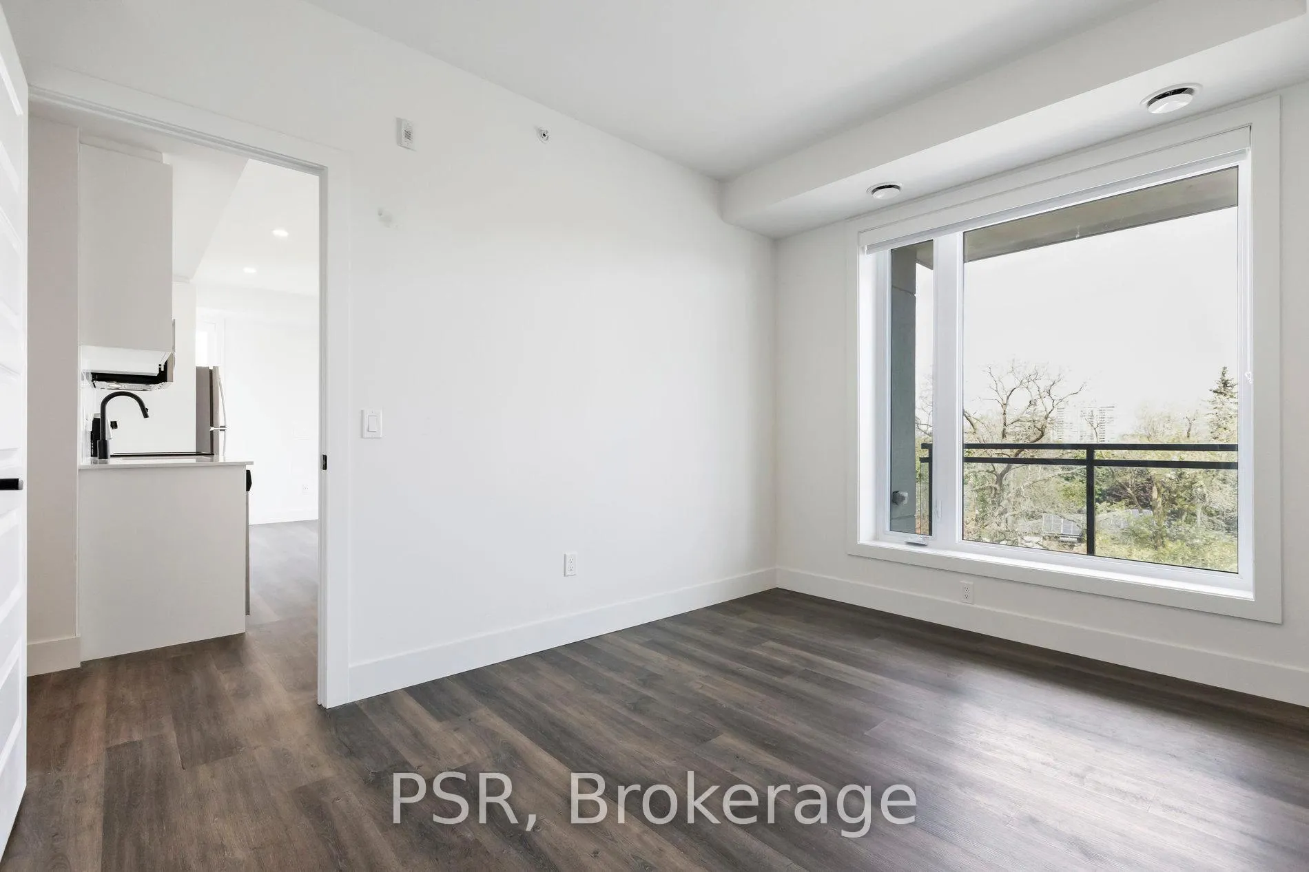 Photo 15 of Unit 502, 103 Roger Street, Waterloo, Uptown Waterloo — HOMEH
