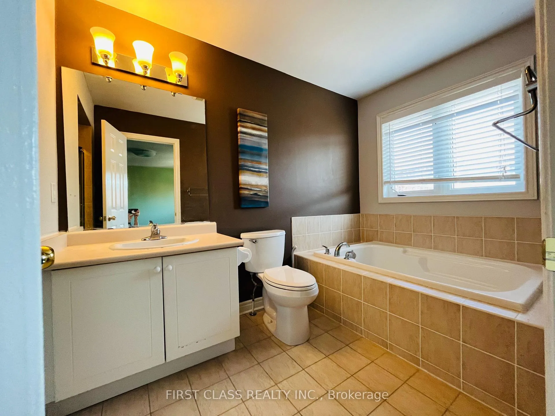 Photo 19 of 45 William Grant Road, Markham, Greensborough — HOMEH