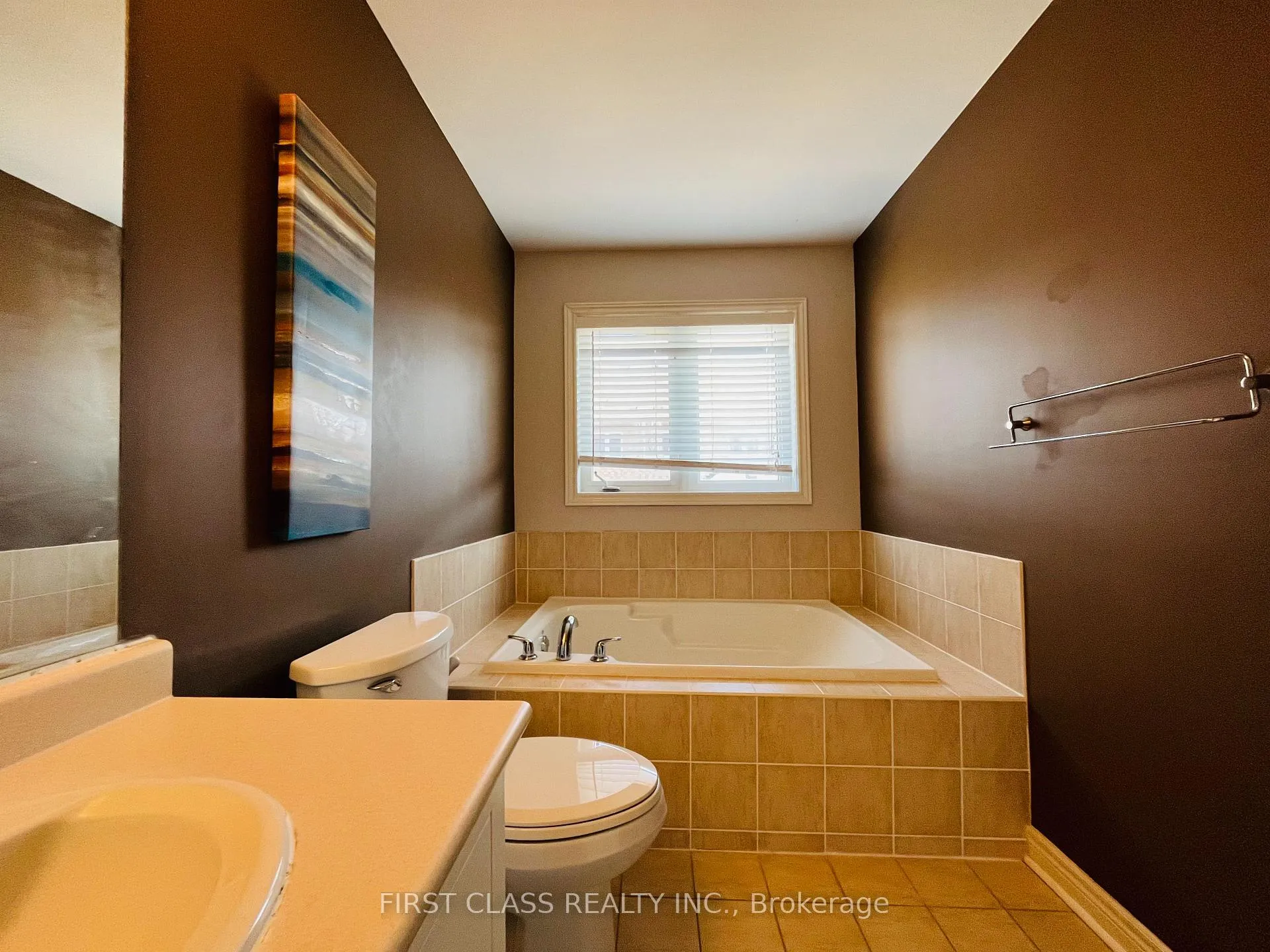 Photo 20 of 45 William Grant Road, Markham, Greensborough — HOMEH