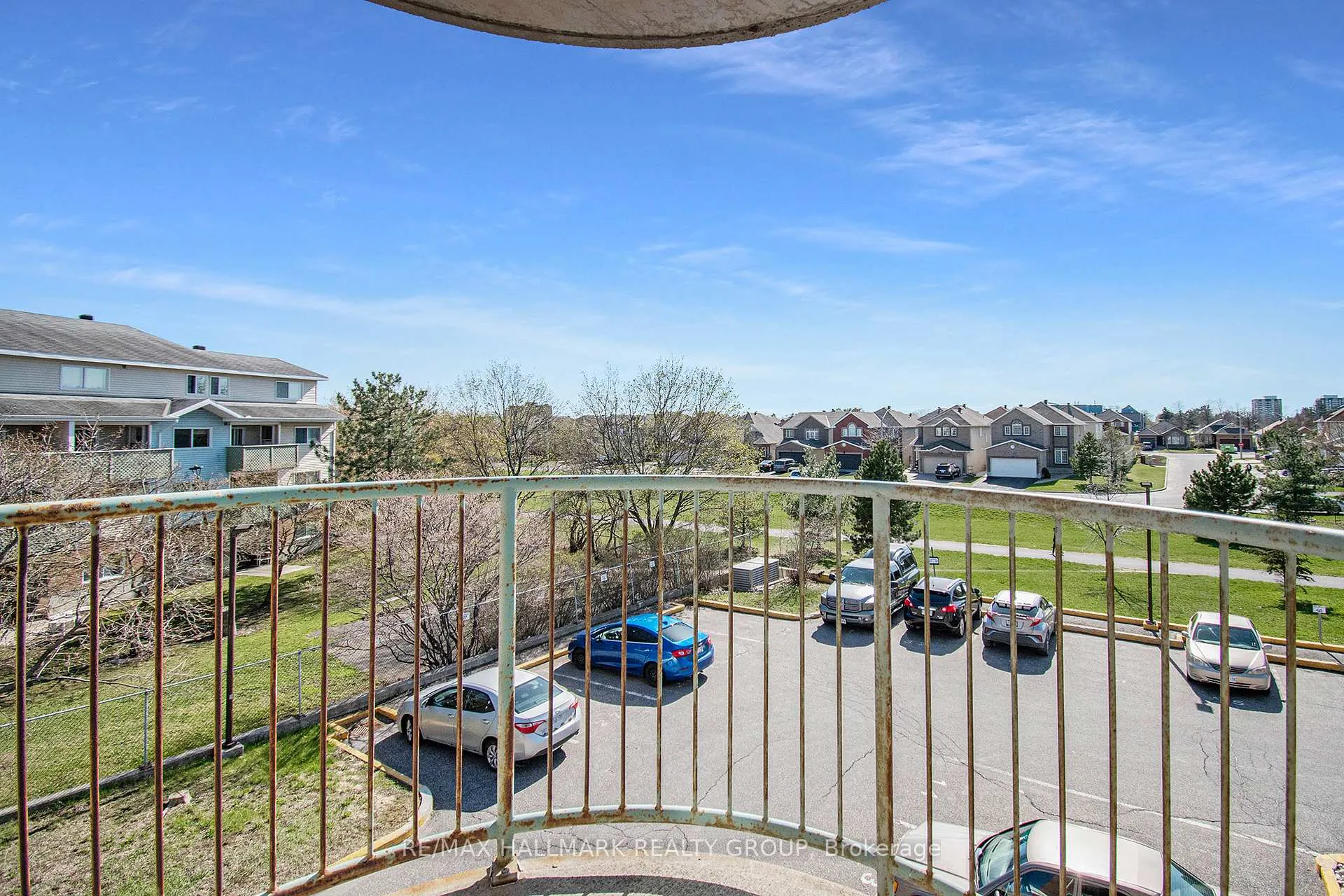 Photo 3 of Unit 304, 1440 Heron Road, Ottawa, Heron Gate — HOMEH