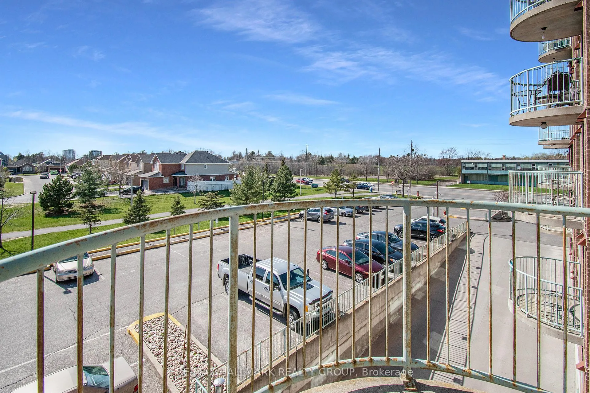 Photo 4 of Unit 304, 1440 Heron Road, Ottawa, Heron Gate — HOMEH