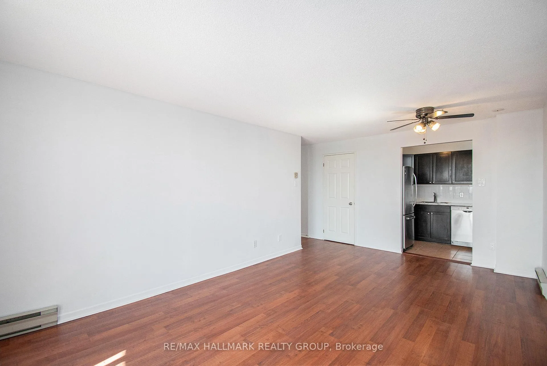 Photo 19 of Unit 304, 1440 Heron Road, Ottawa, Heron Gate — HOMEH