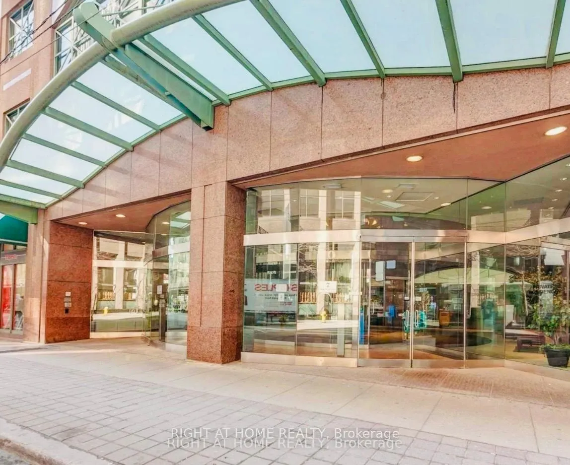 Photo 14 of Unit 2310, 7 King Street E, Toronto, Church-Yonge Corridor — HOMEH