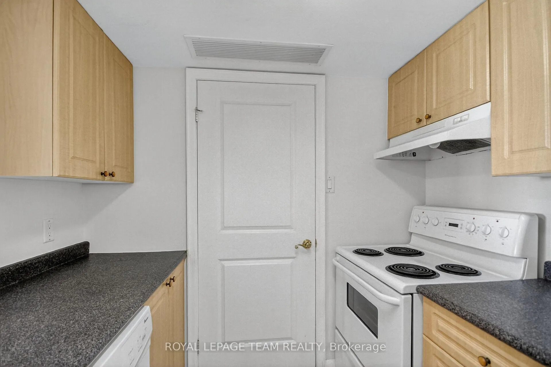 Photo 12 of Unit 7J, 310 Central Park Drive, Ottawa, Central Park — HOMEH