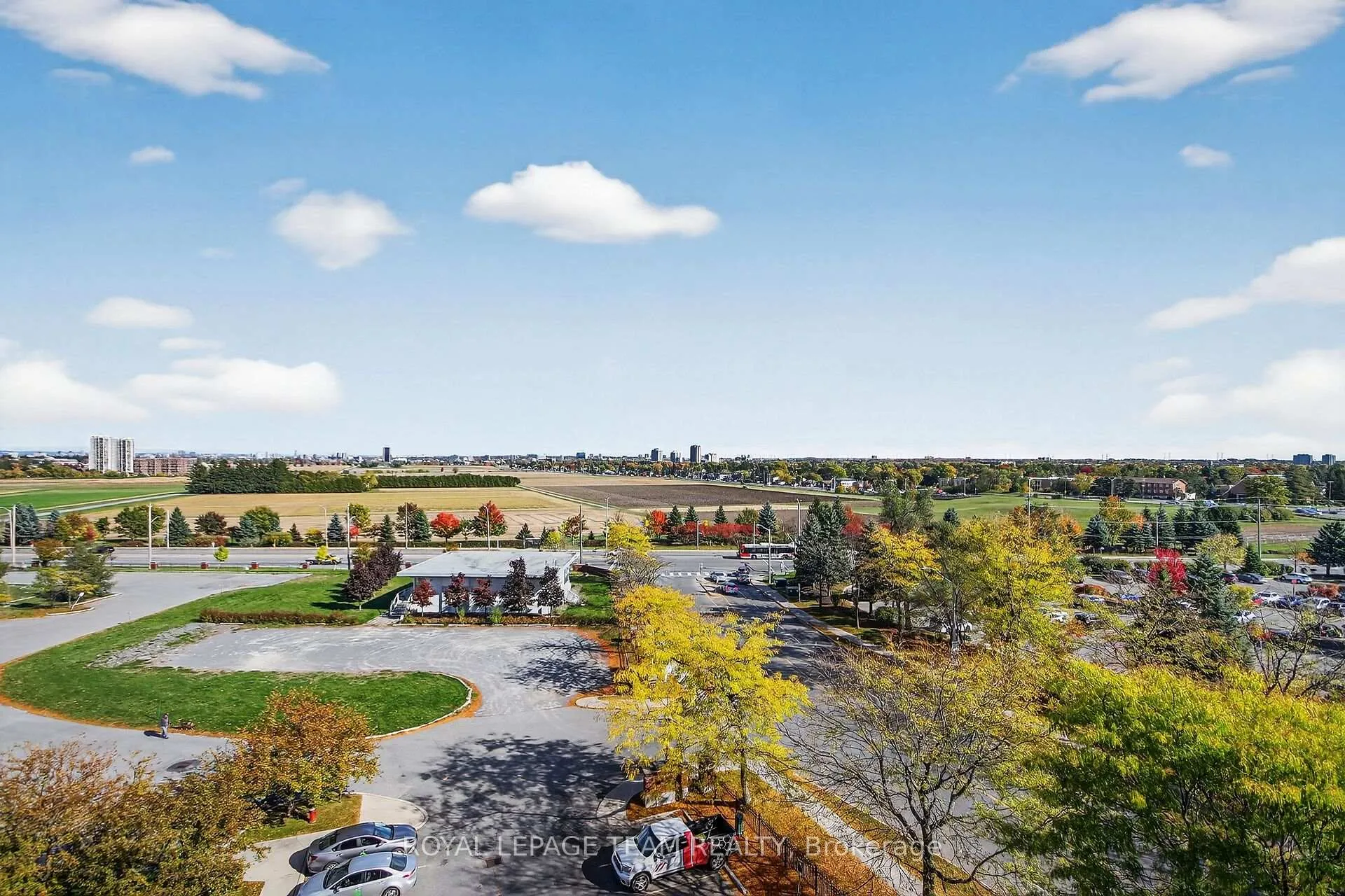 Photo 21 of Unit 7J, 310 Central Park Drive, Ottawa, Central Park — HOMEH