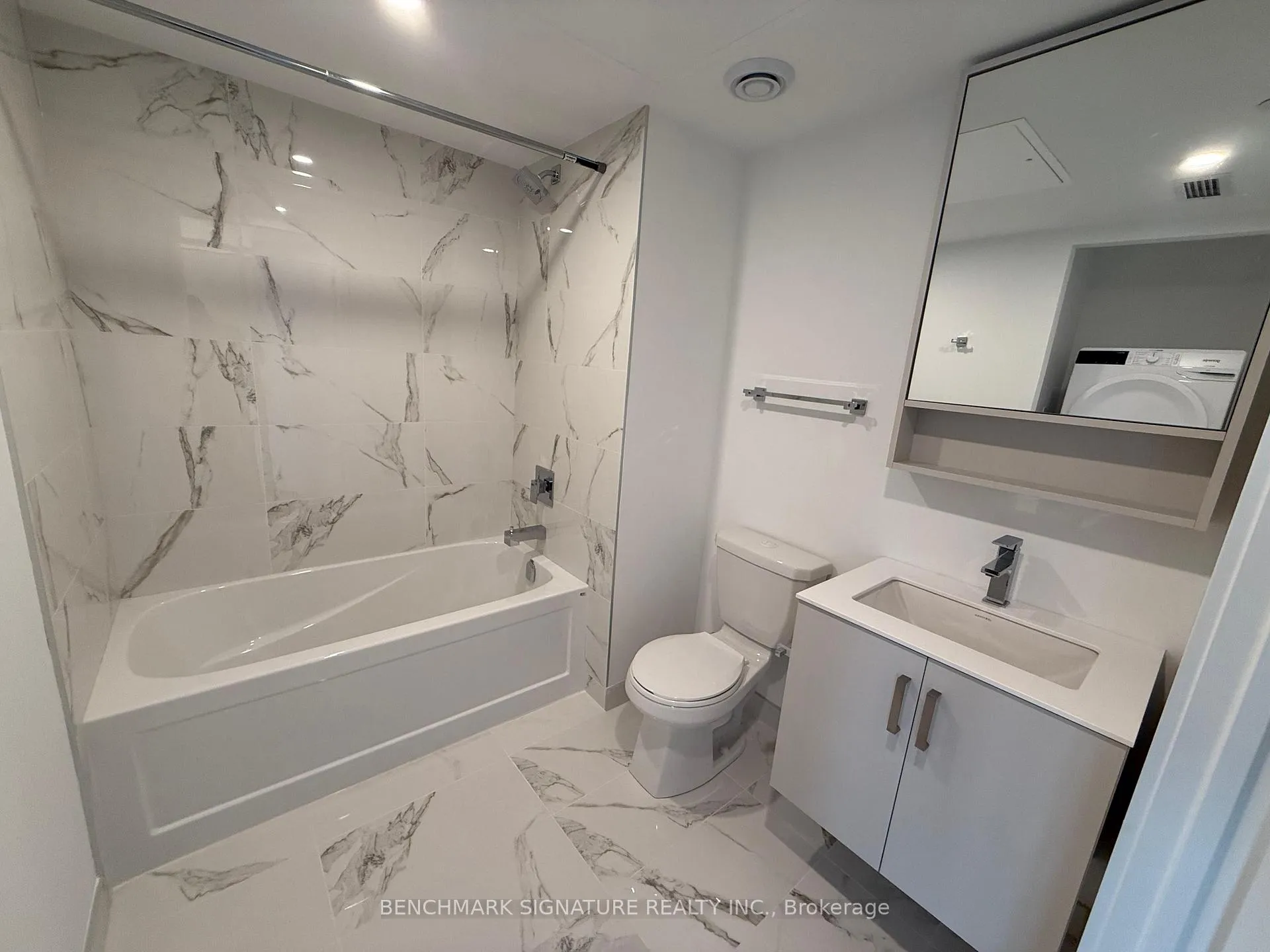Photo 8 of Unit 4016, 88 Queen Street E, Toronto, Church-Yonge Corridor — HOMEH