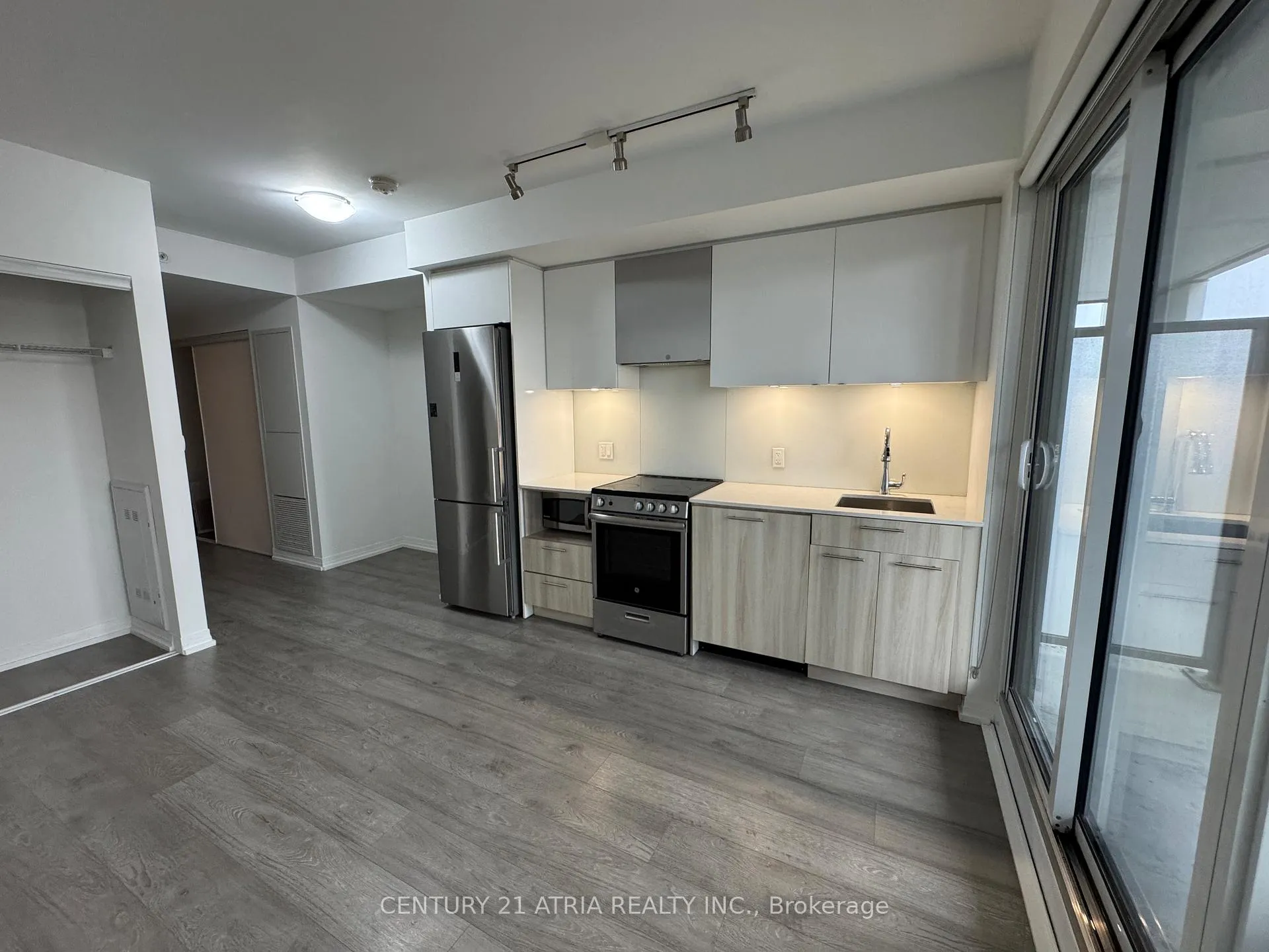 Photo 25 of Unit 810, 251 Jarvis Street, Toronto, Church-Yonge Corridor — HOMEH