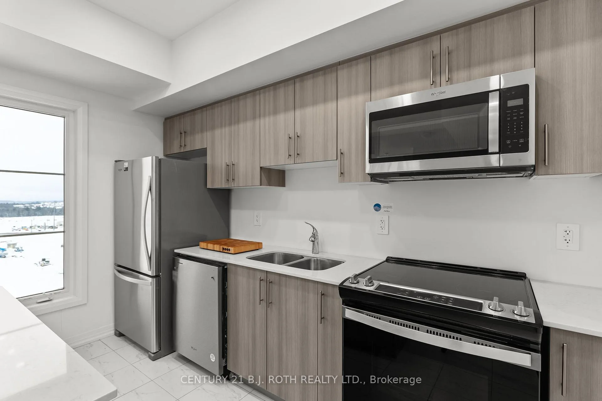 Photo 11 of Unit 616, 15 Kneeshaw Drive, Barrie, Rural Barrie Southeast — HOMEH
