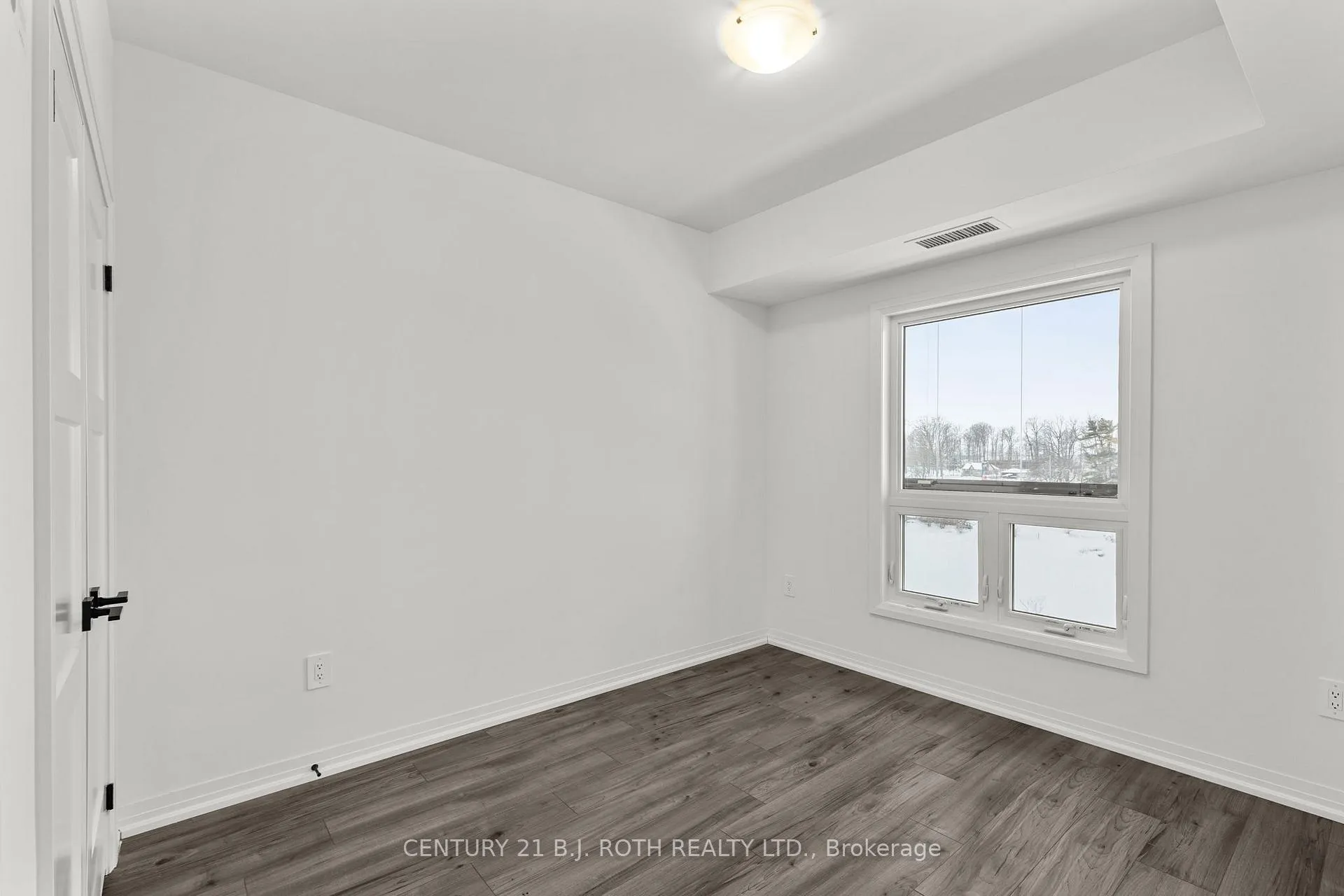Photo 18 of Unit 616, 15 Kneeshaw Drive, Barrie, Rural Barrie Southeast — HOMEH
