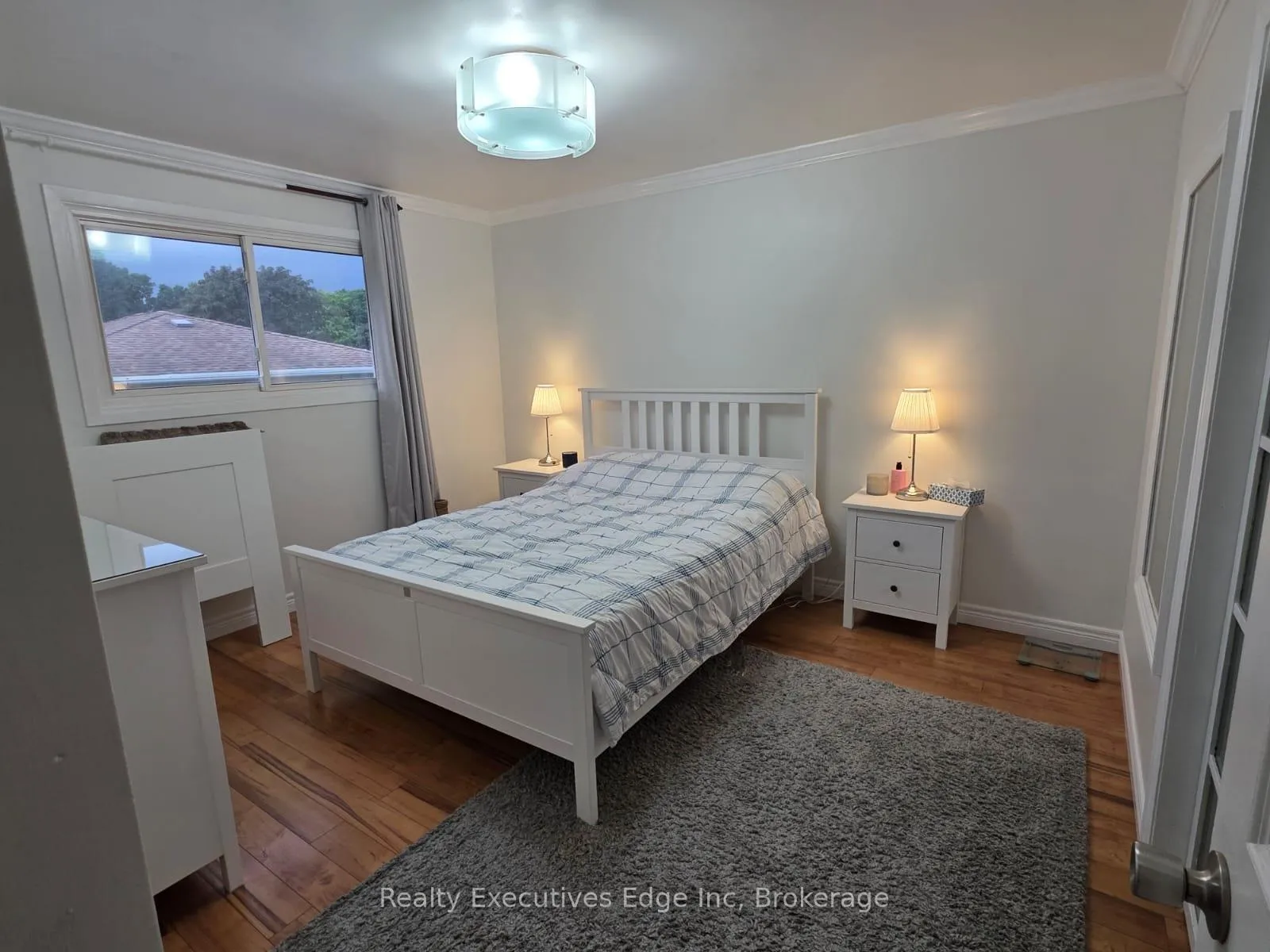 Photo 6 of 304 Westwood Drive, Kitchener — HOMEH
