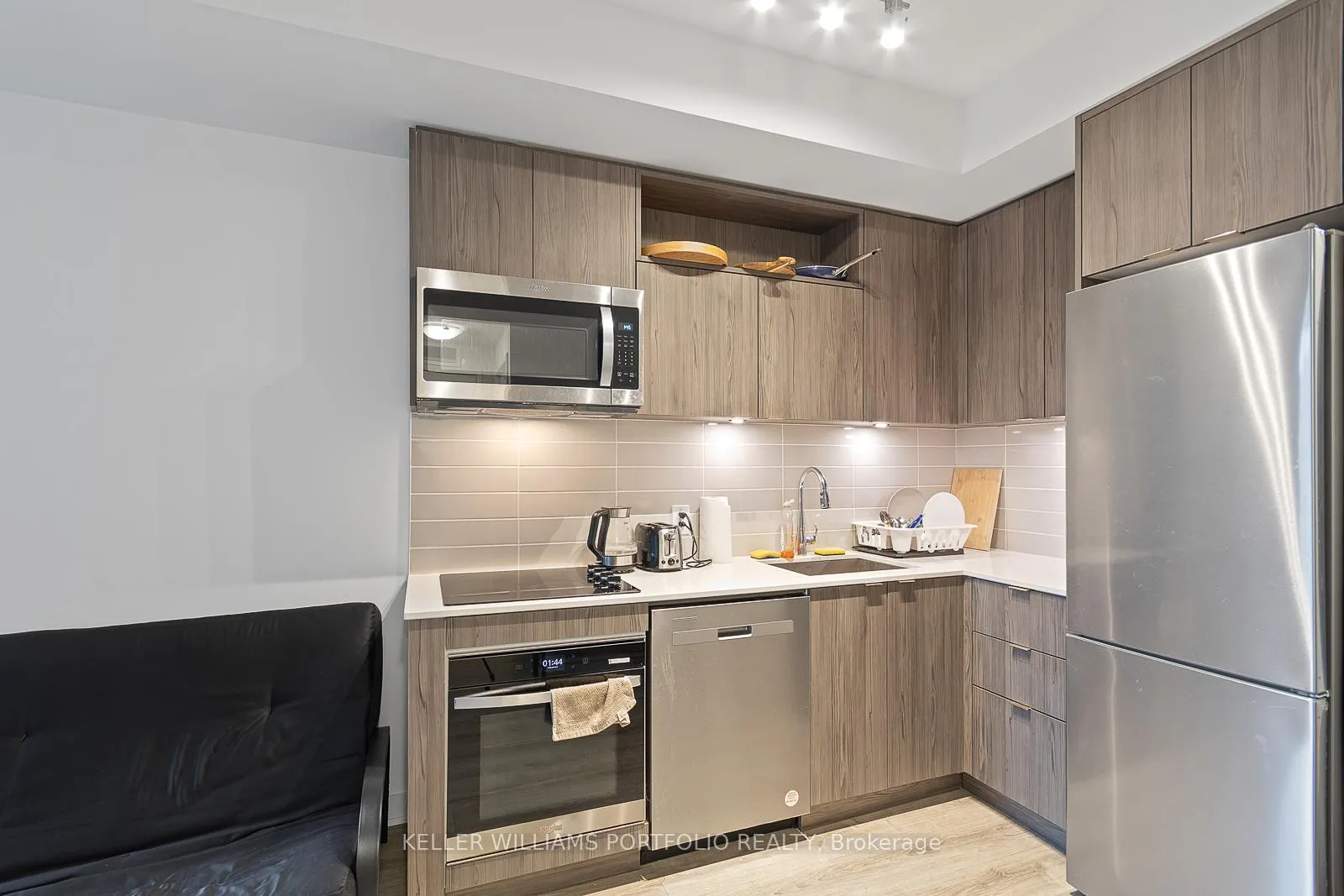 Photo 4 of Unit 314E, 70 Princess Street, Toronto, Waterfront Communities — HOMEH
