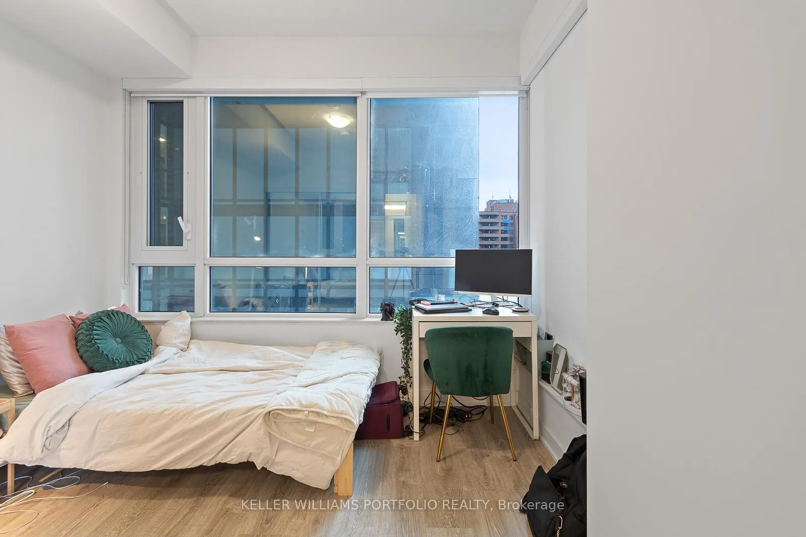 Photo 11 of Unit 314E, 70 Princess Street, Toronto, Waterfront Communities — HOMEH