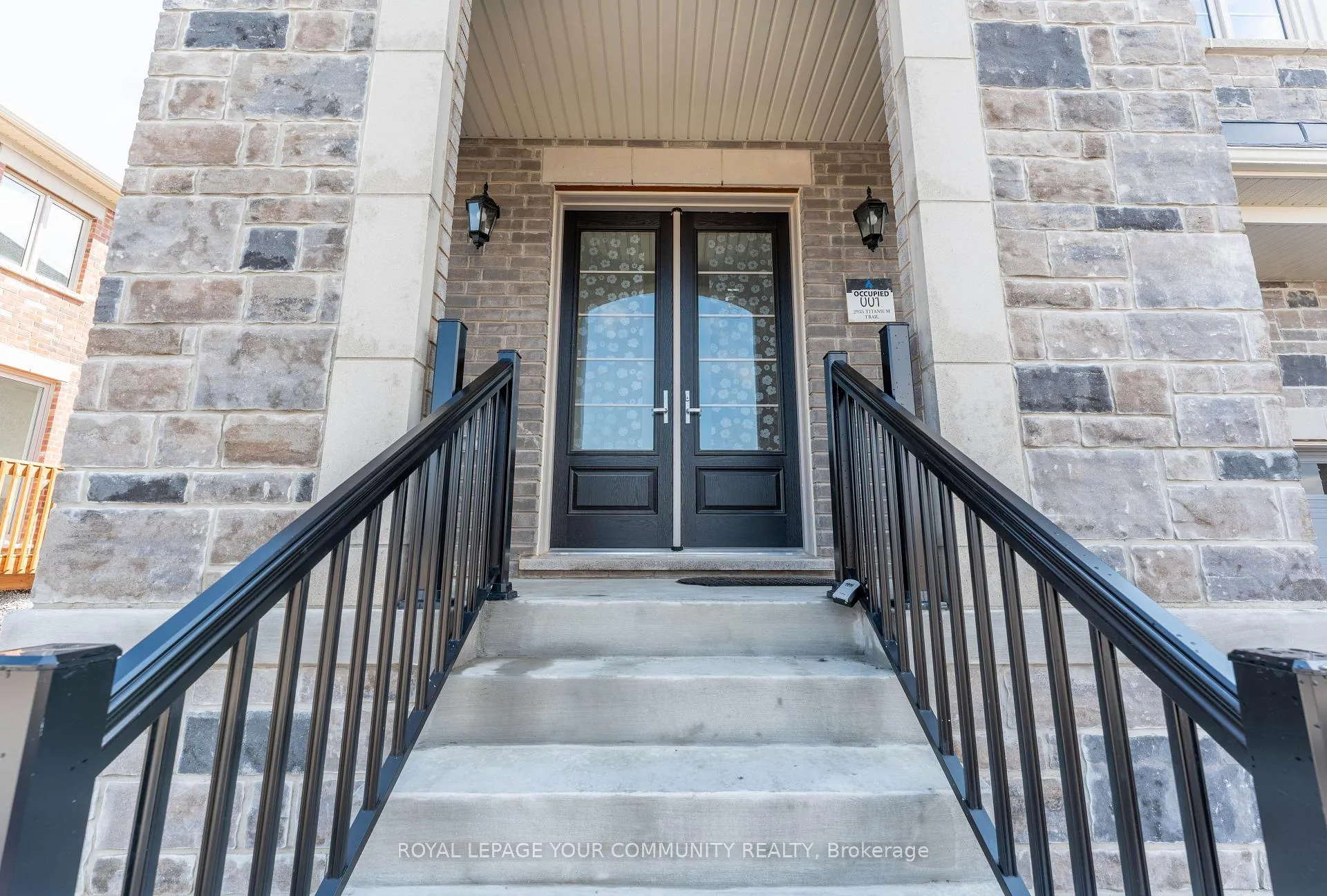 Photo 3 of 2935 Titanium Trail, Pickering, Rural Pickering — HOMEH