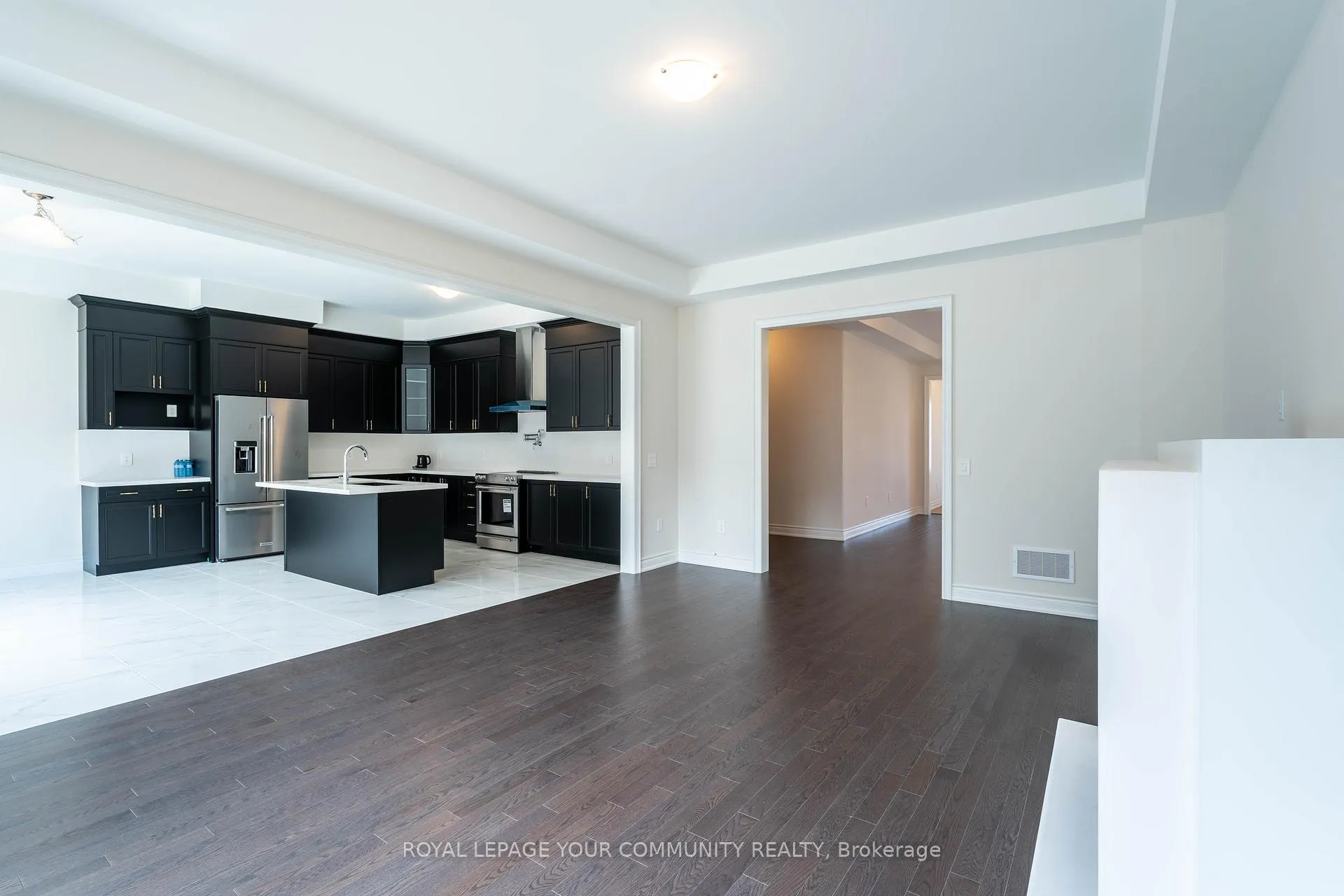 Photo 9 of 2935 Titanium Trail, Pickering, Rural Pickering — HOMEH